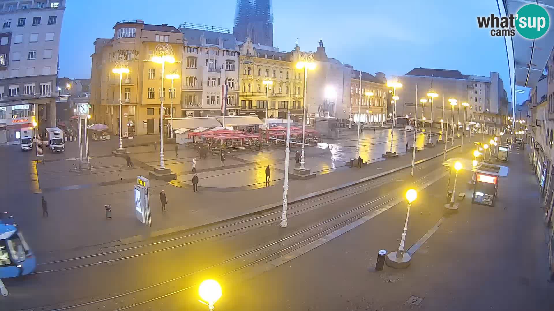 Zagreb live cam Bana Jelačića