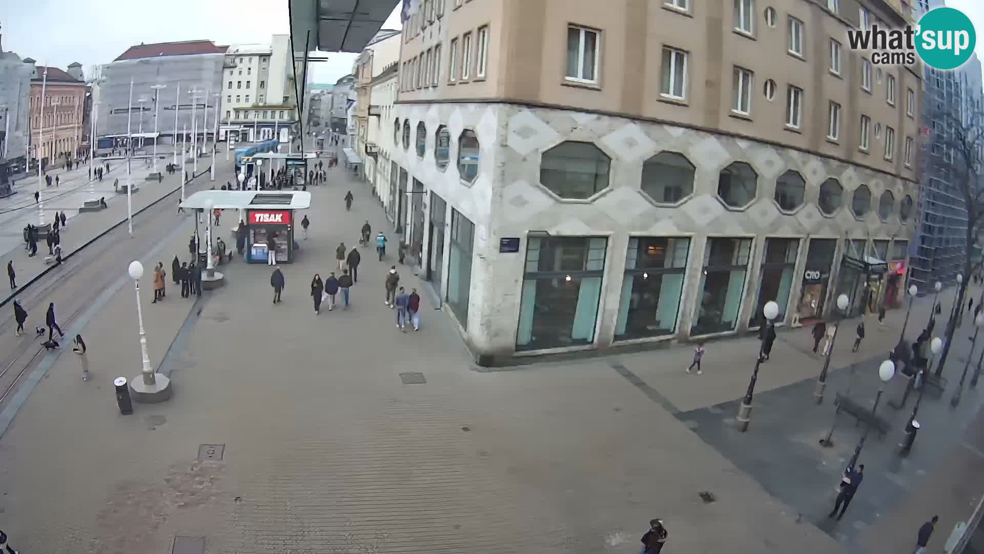 Zagreb live cam Bana Jelačića