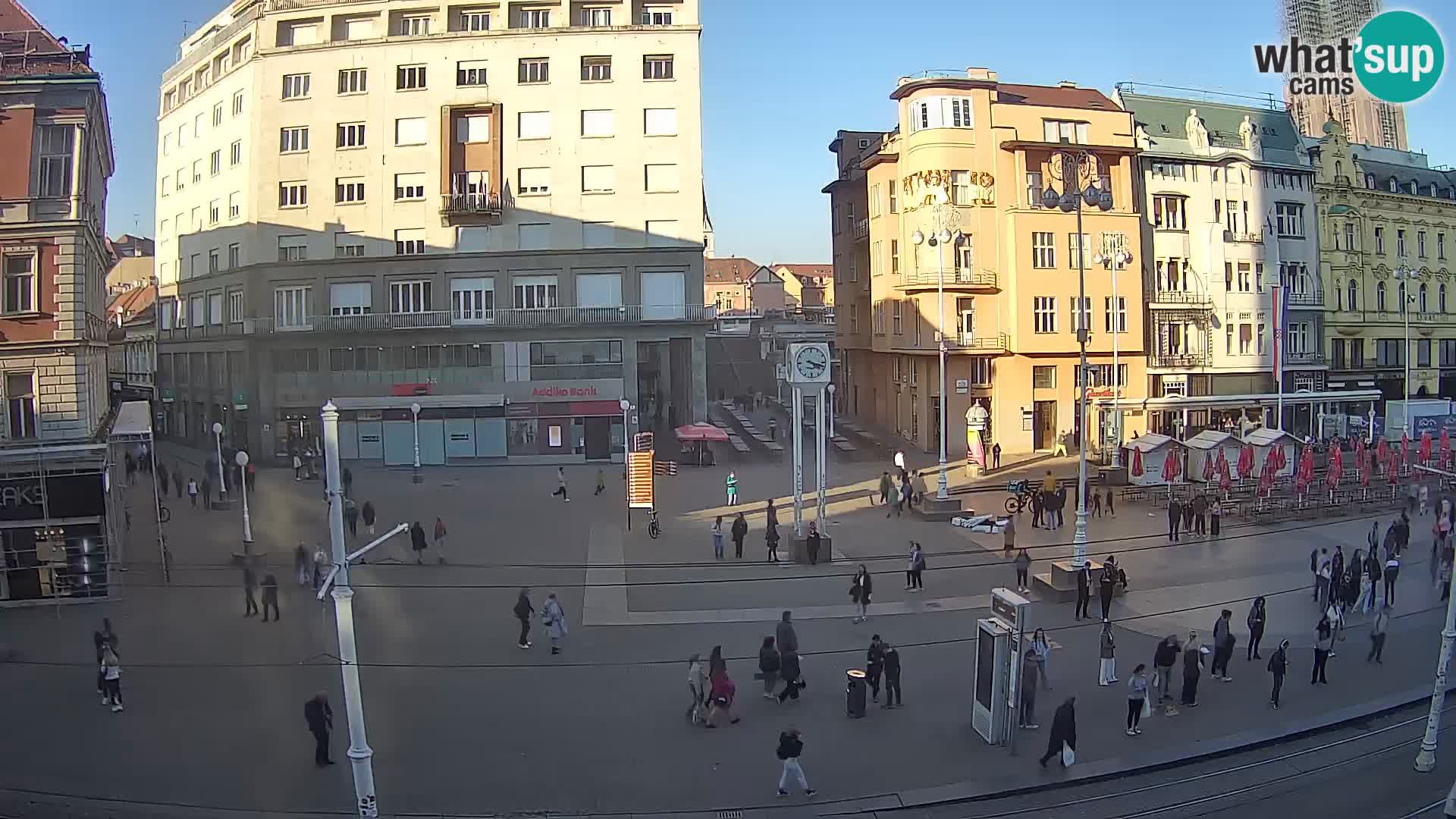 Zagreb live cam Bana Jelačića