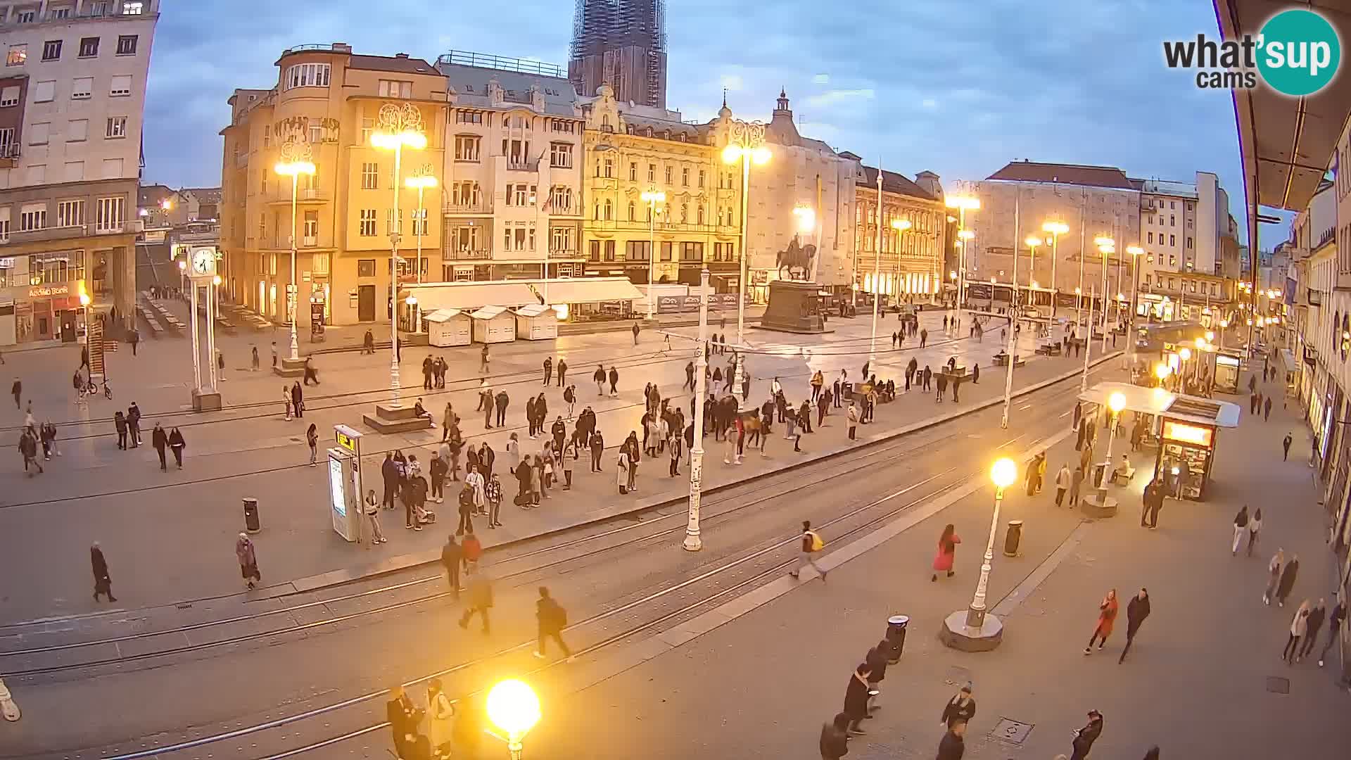 Zagreb webcam Ban Jelacica Platz | Kroatien
