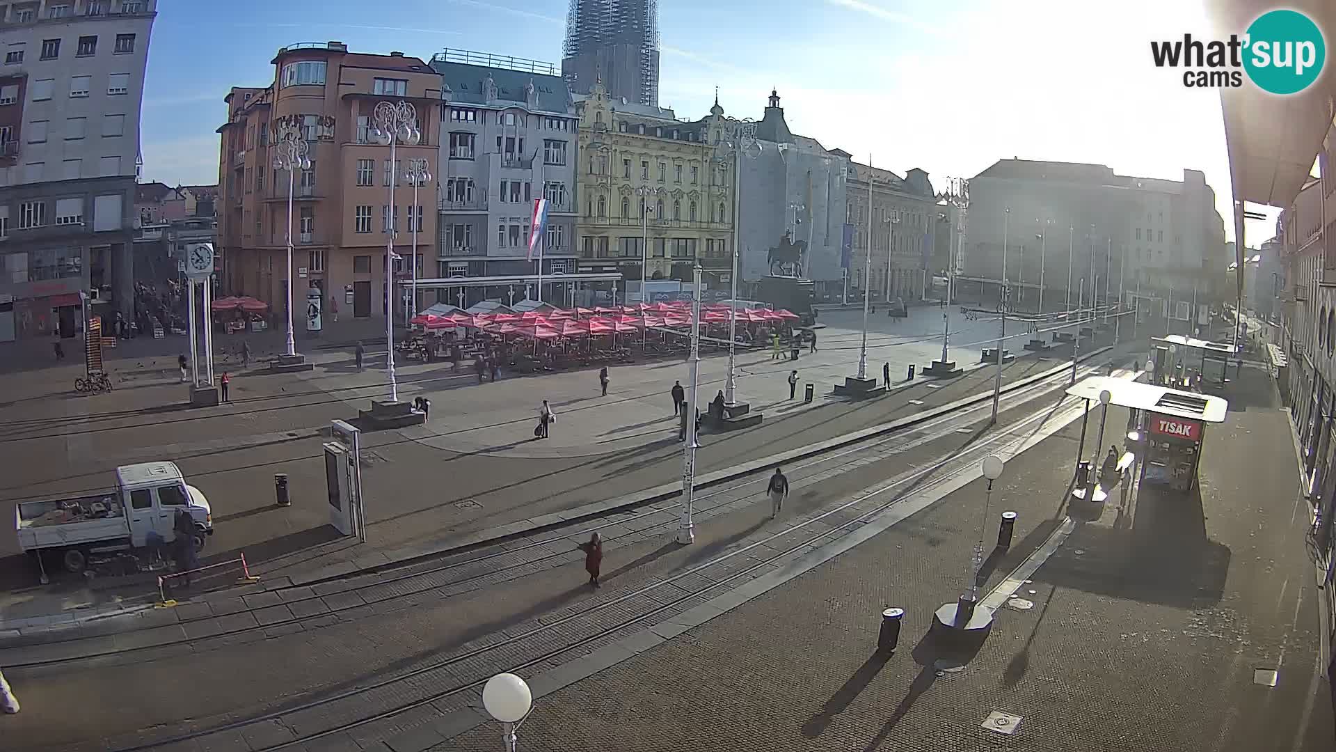 Zagreb live cam Bana Jelačića