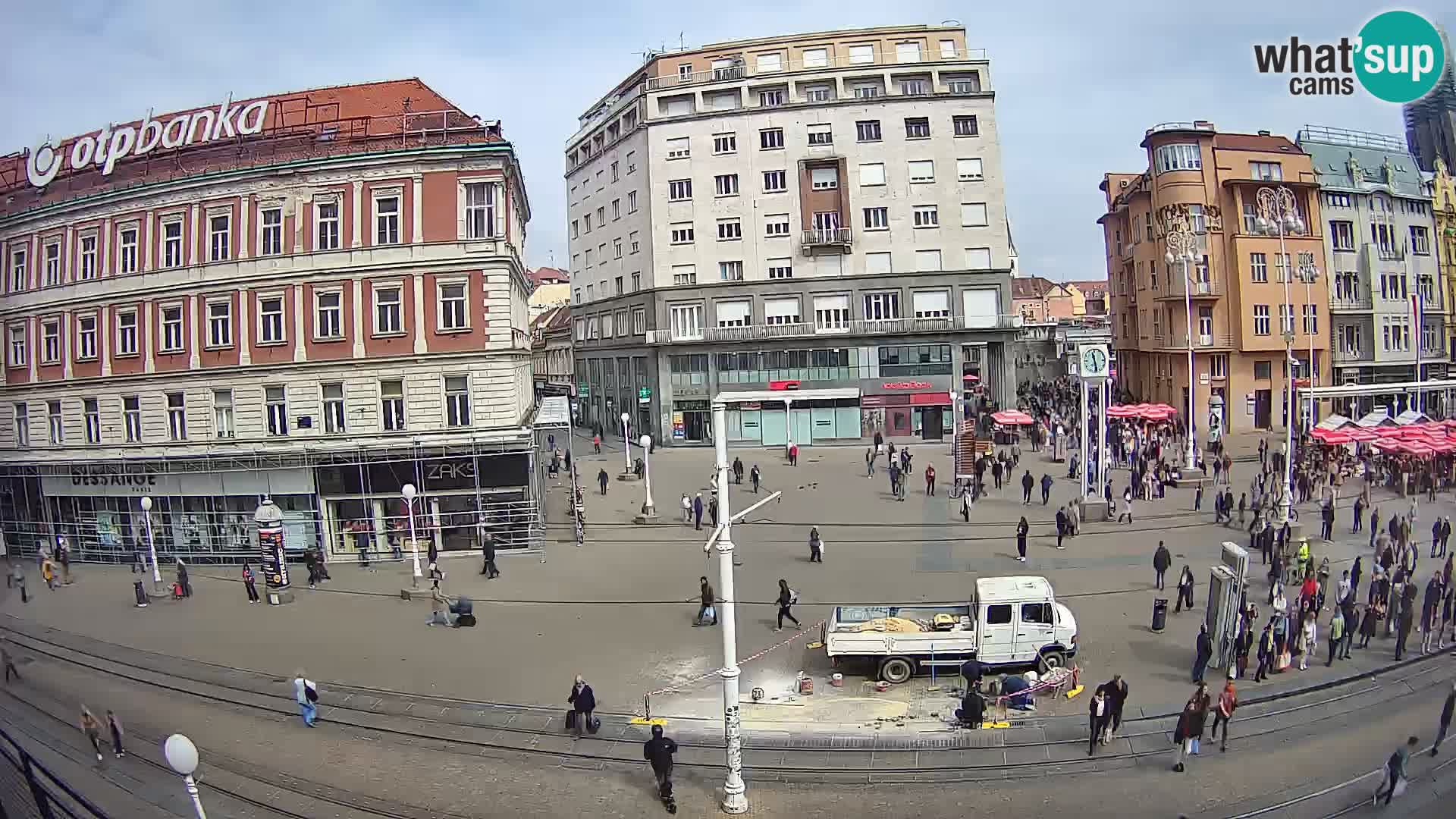 Zagreb live cam Bana Jelačića