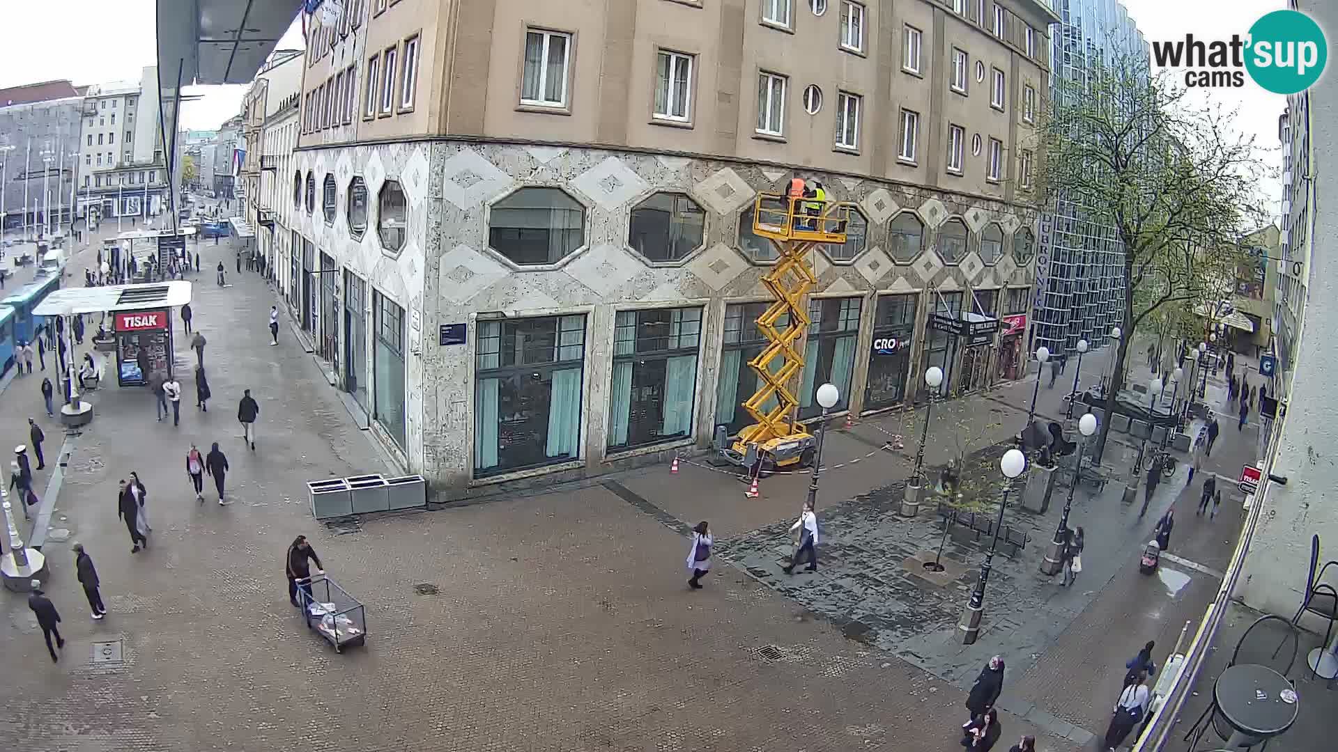 Zagreb live cam Bana Jelačića