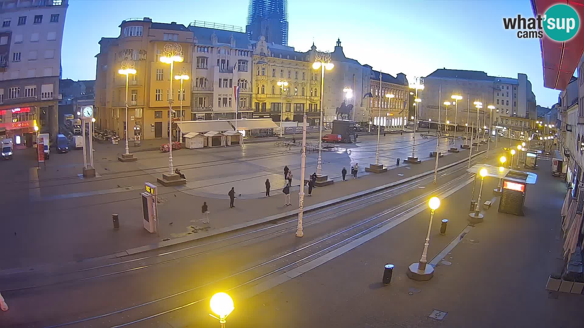 Zagreb live cam Bana Jelačića