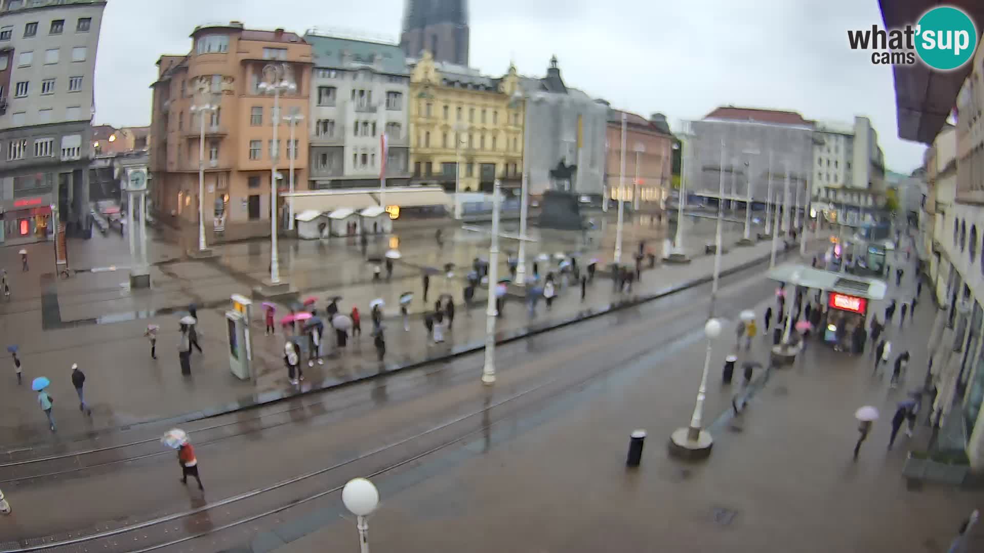 Zagreb live cam Bana Jelačića