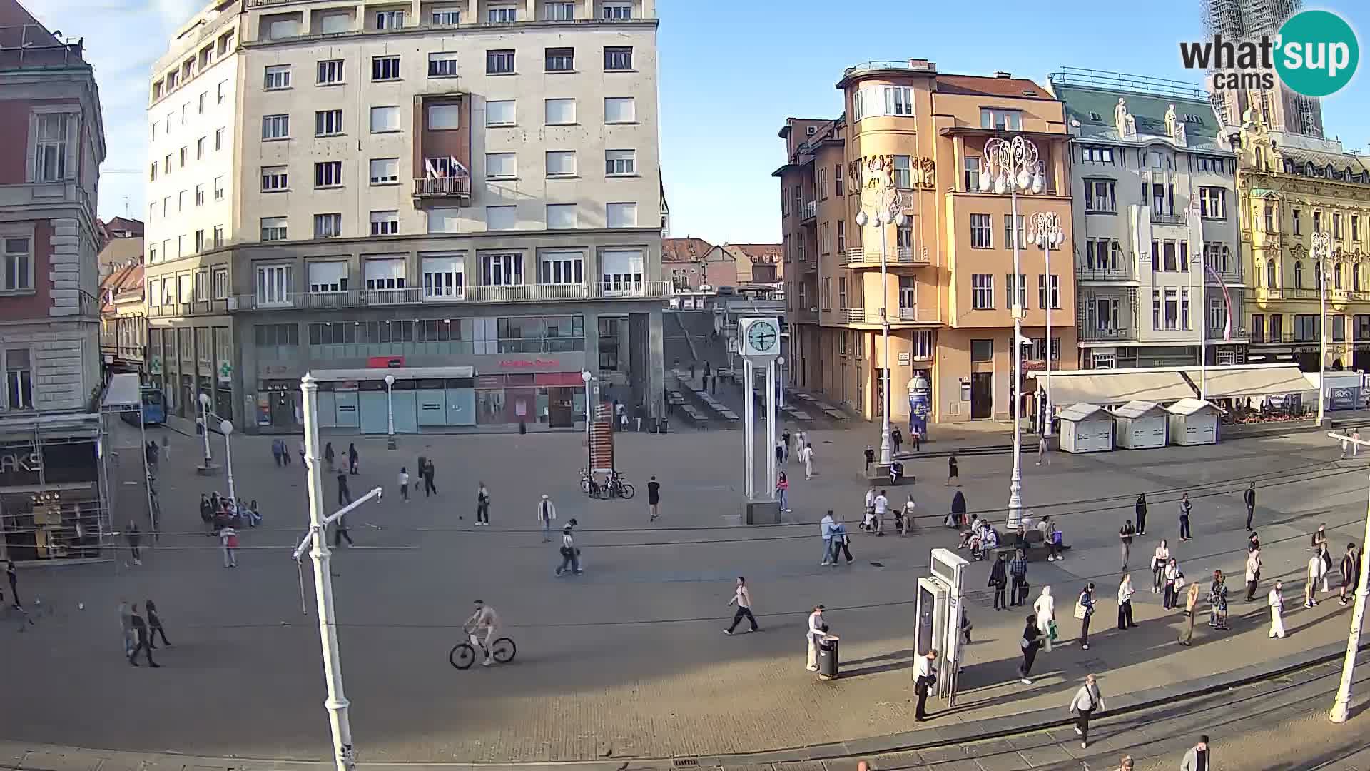 Zagreb live cam Bana Jelačića