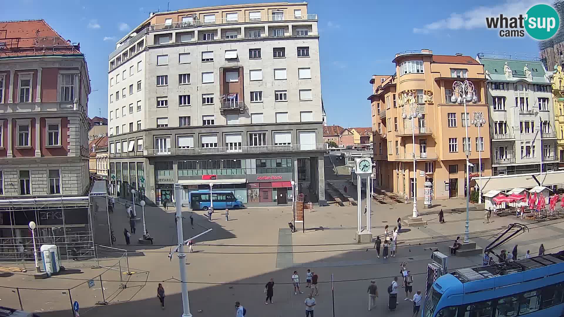 Zagreb live cam Bana Jelačića