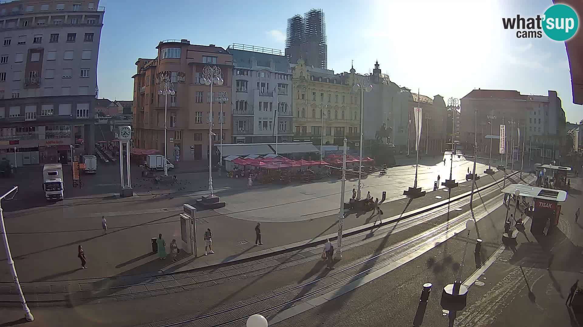 Zagreb live cam Bana Jelačića