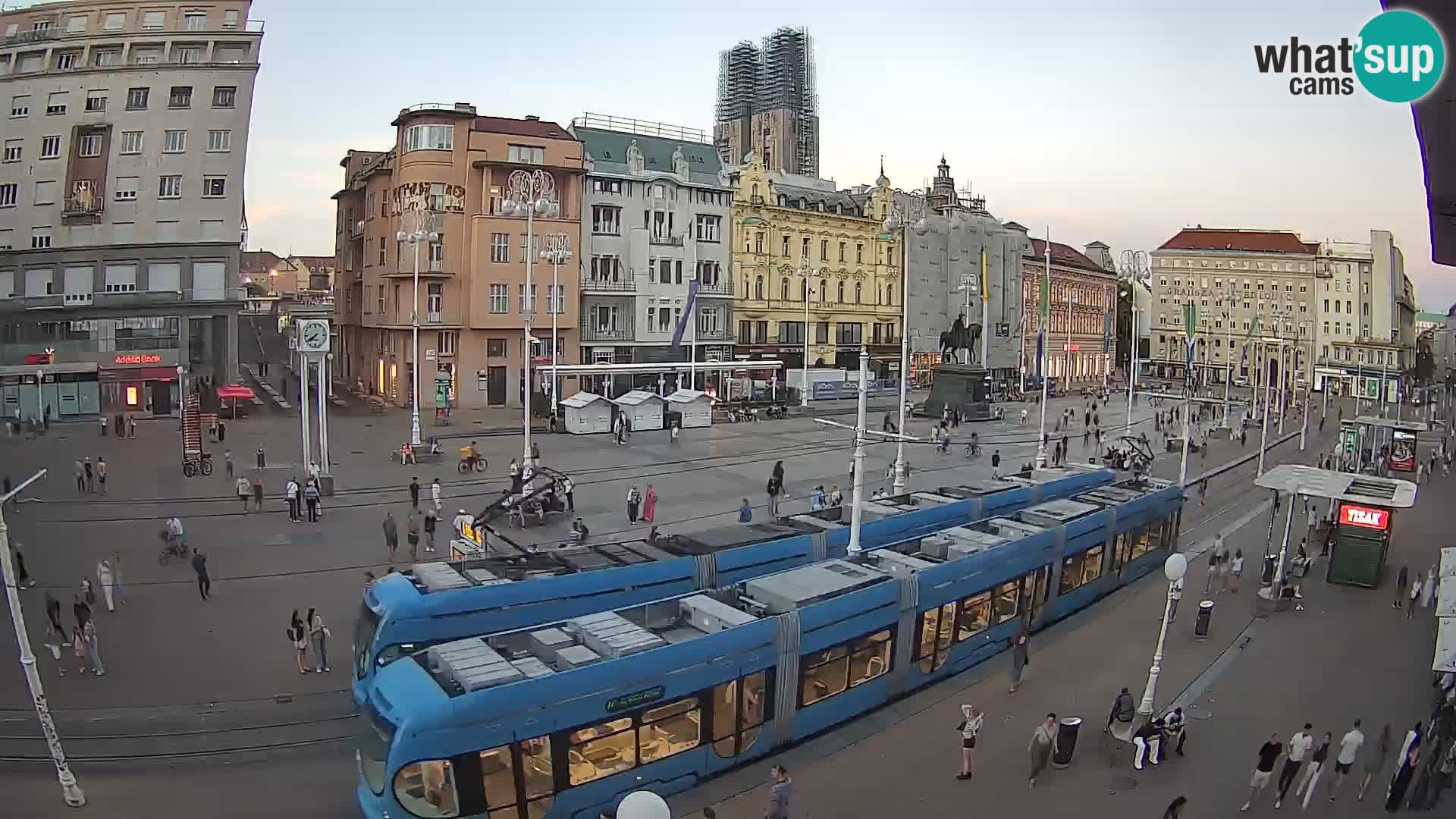 Zagreb live cam Bana Jelačića