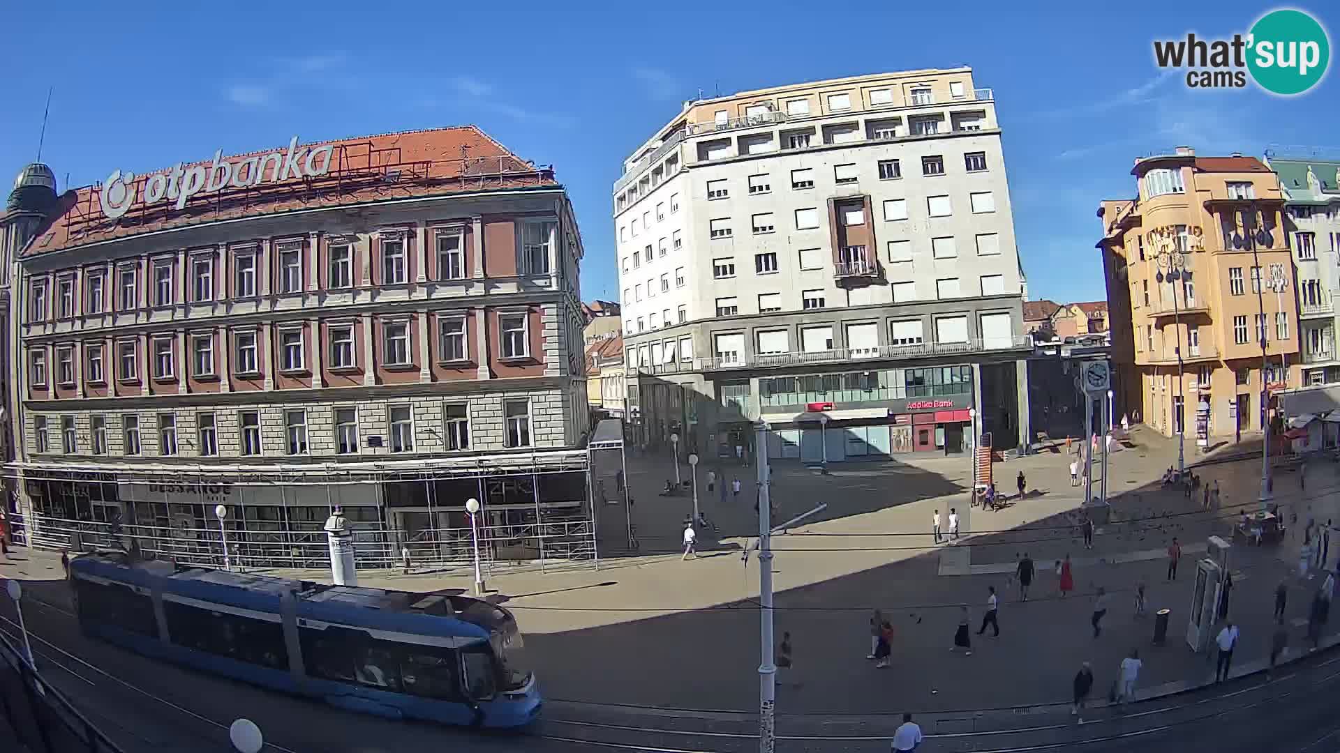 Zagreb live cam Bana Jelačića