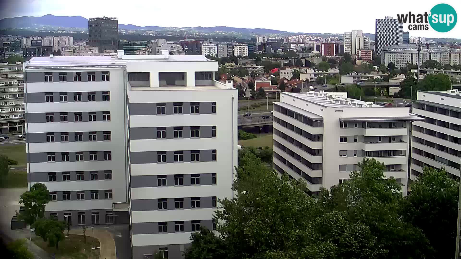 Rotatoria e incrocio viale Slavonska e Marin Držić  – webcam di Zagabria