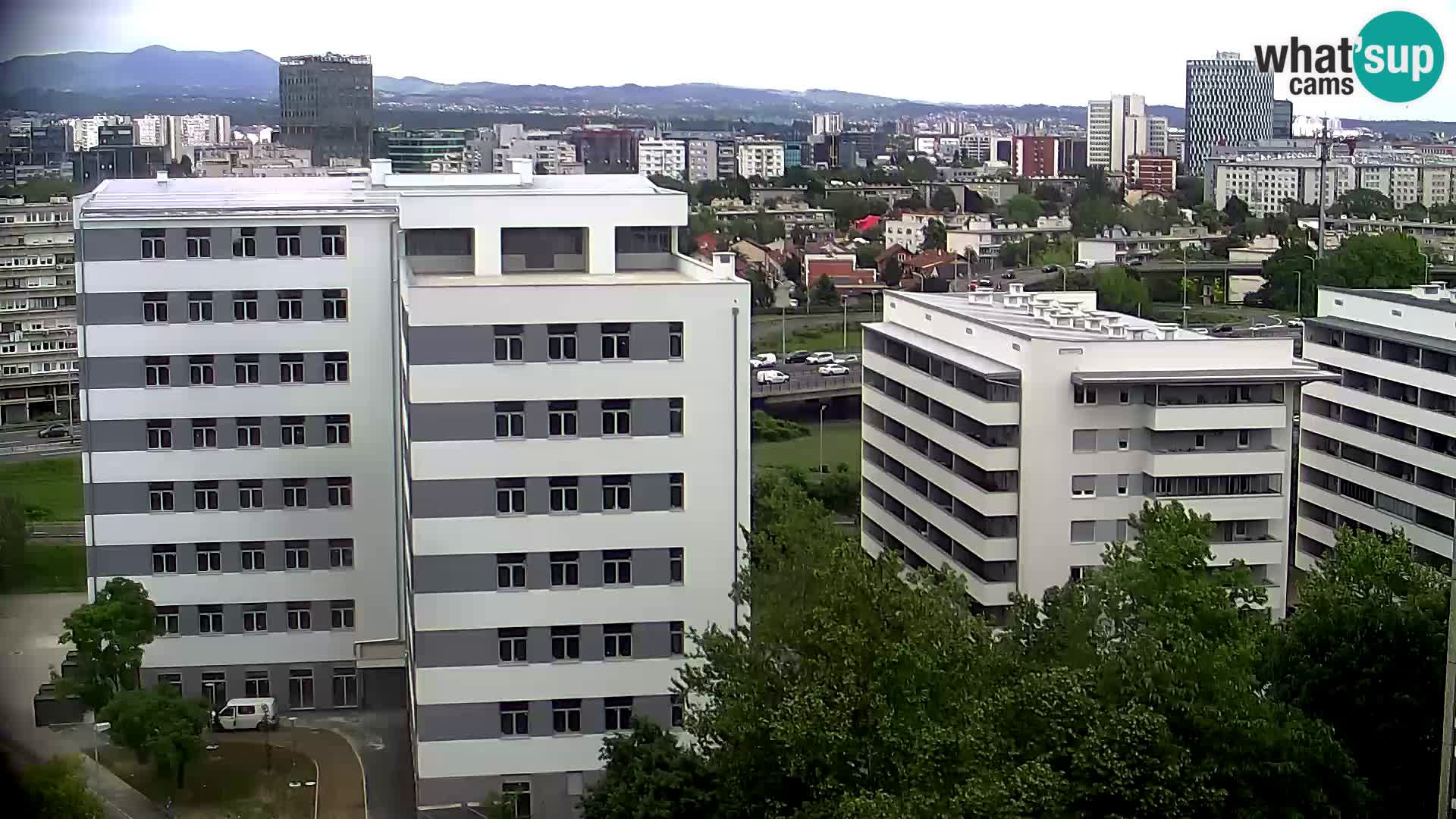 Live Interchange of Slavonska Avenue and Marin Držić Avenue in Zagreb webcam