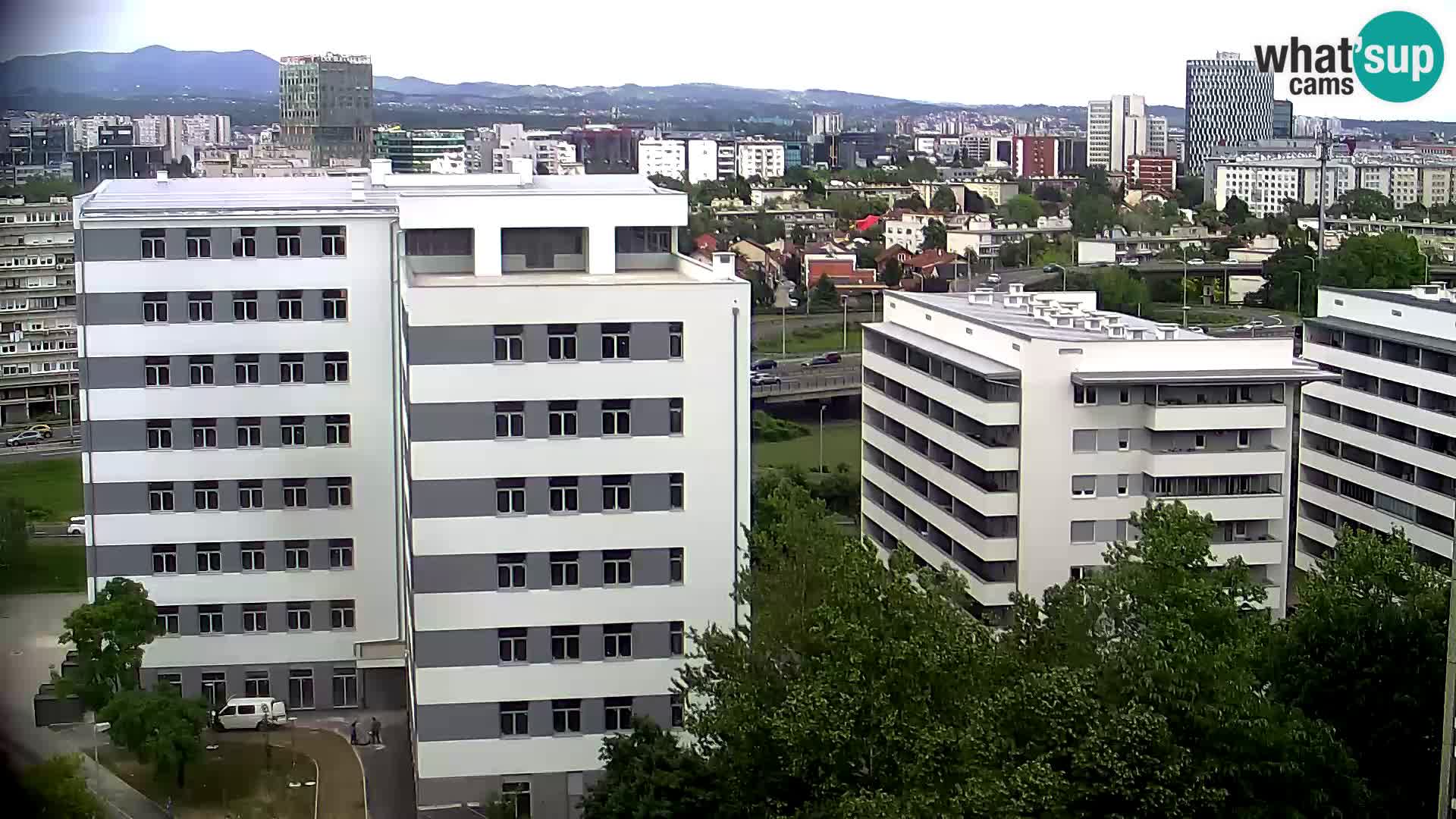 Live Interchange of Slavonska Avenue and Marin Držić Avenue in Zagreb webcam