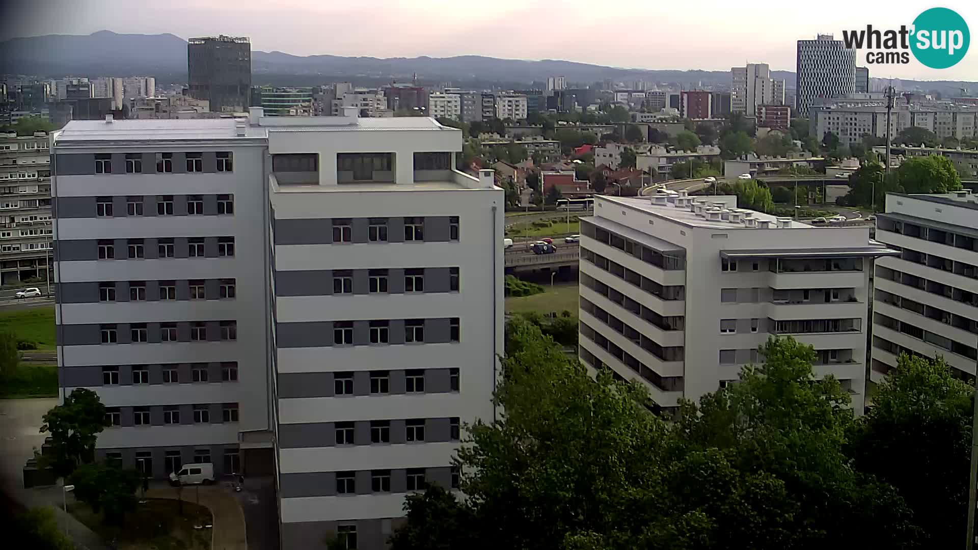 Rotatoria e incrocio viale Slavonska e Marin Držić  – webcam di Zagabria