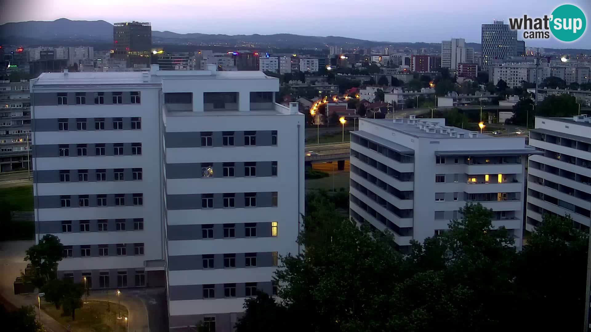 Live Interchange of Slavonska Avenue and Marin Držić Avenue in Zagreb webcam