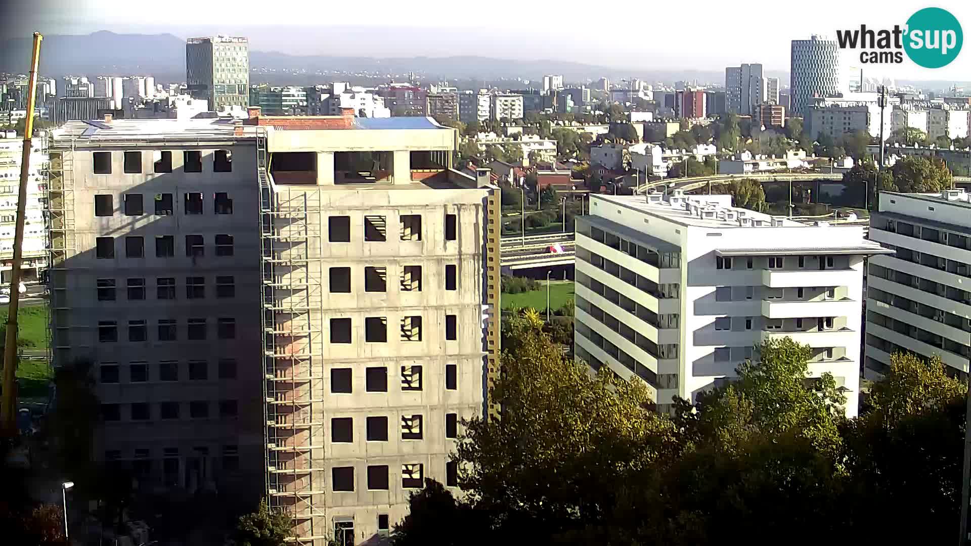 Krožišče Slavonske in Marin Držićeve ulice v Zagrebu v živo