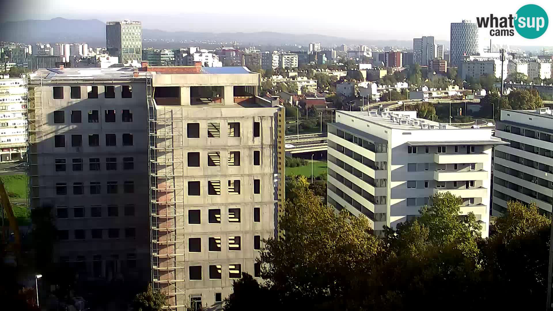 Rotatoria e incrocio viale Slavonska e Marin Držić  – webcam di Zagabria