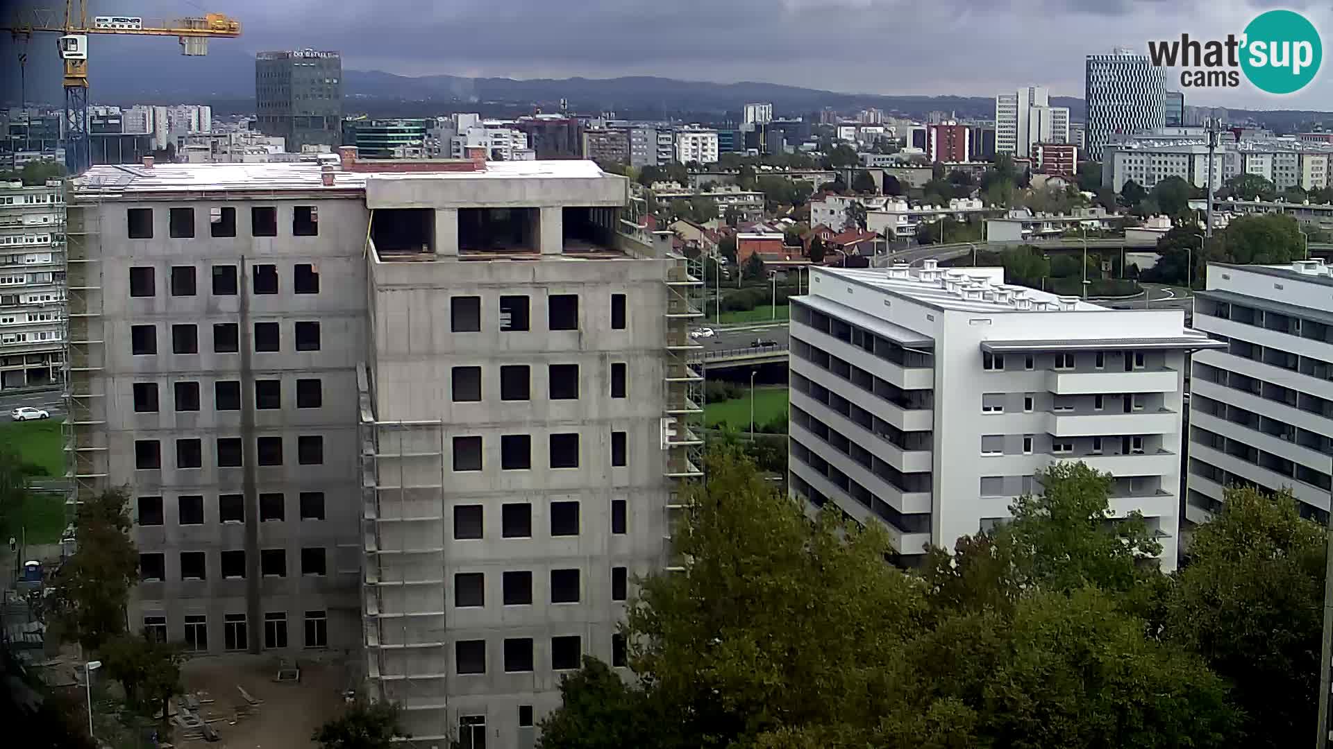 Rond-point en direct traversant les avenues Slavonska et Marin Držić à Zagreb webcam