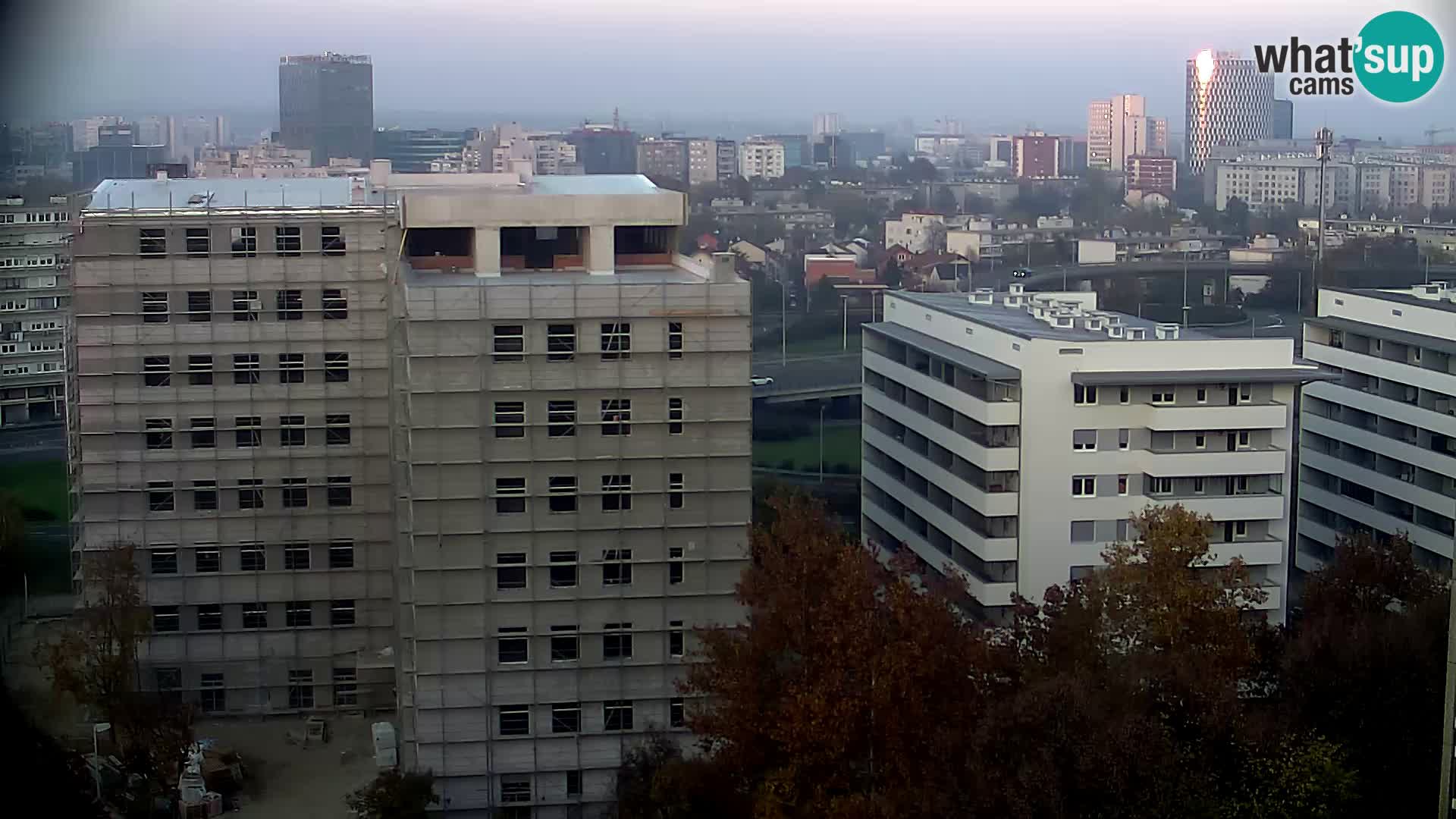 Rond-point en direct traversant les avenues Slavonska et Marin Držić à Zagreb webcam