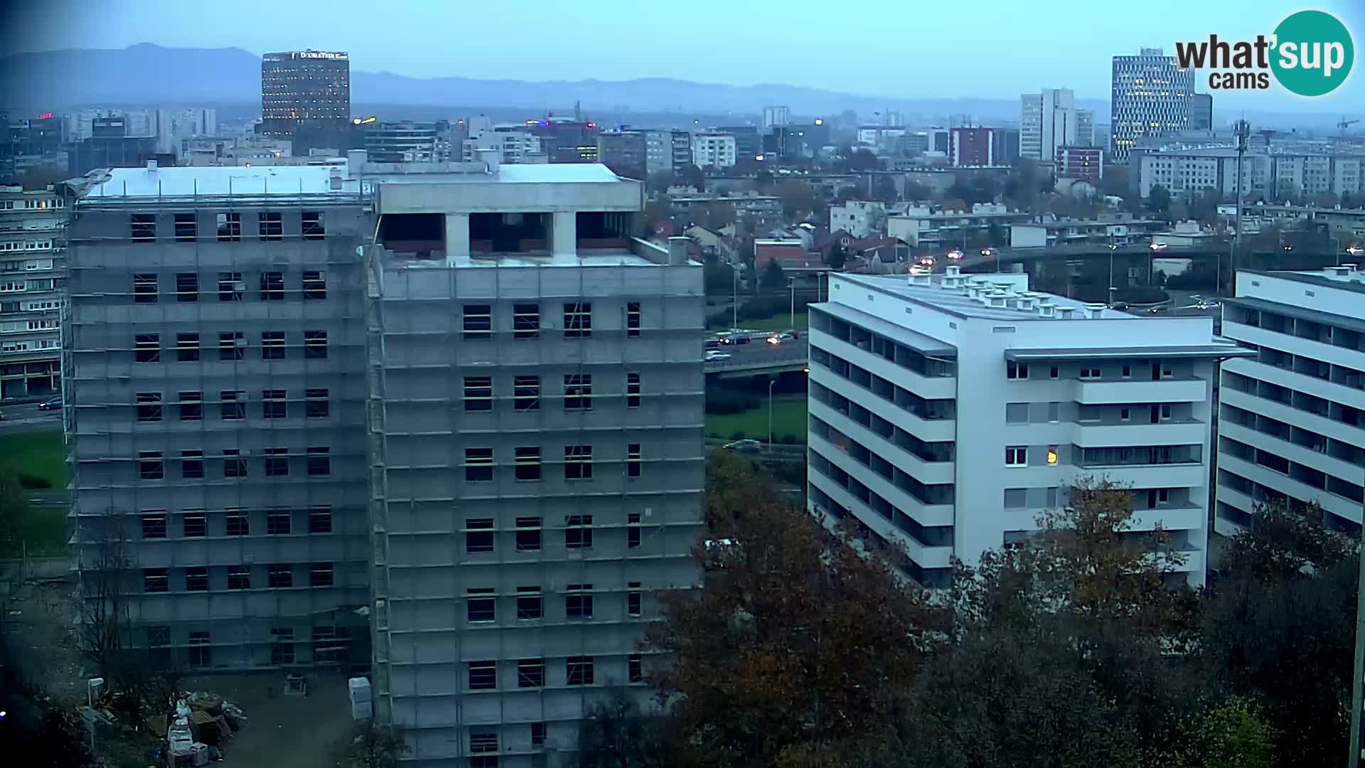 Rotatoria e incrocio viale Slavonska e Marin Držić  – webcam di Zagabria