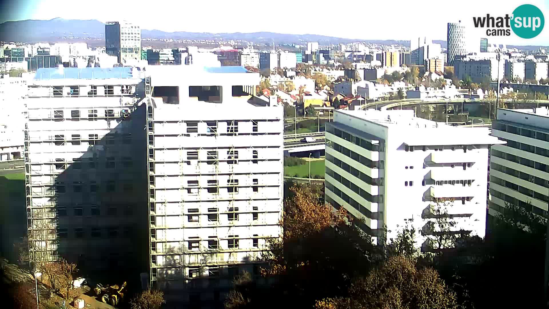 Rotatoria e incrocio viale Slavonska e Marin Držić  – webcam di Zagabria