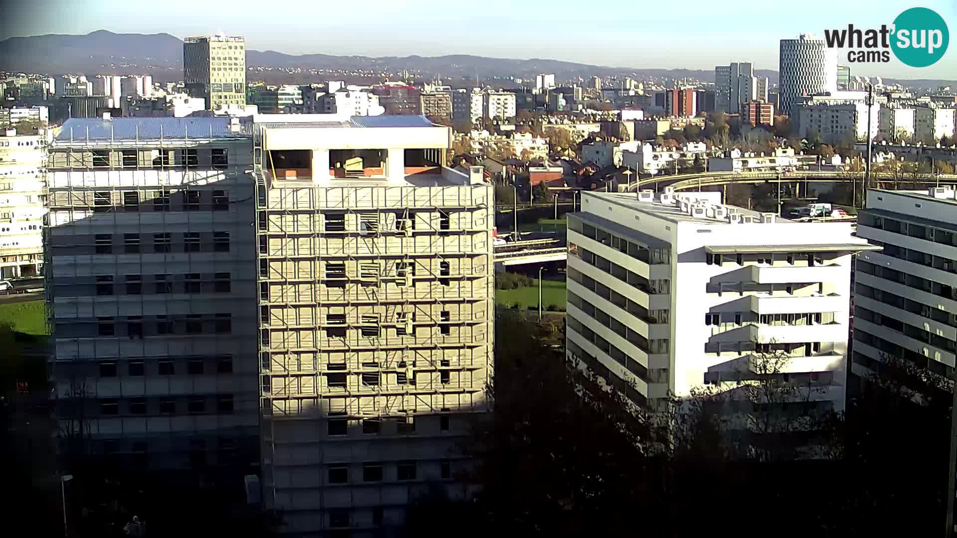 Rotatoria e incrocio viale Slavonska e Marin Držić  – webcam di Zagabria