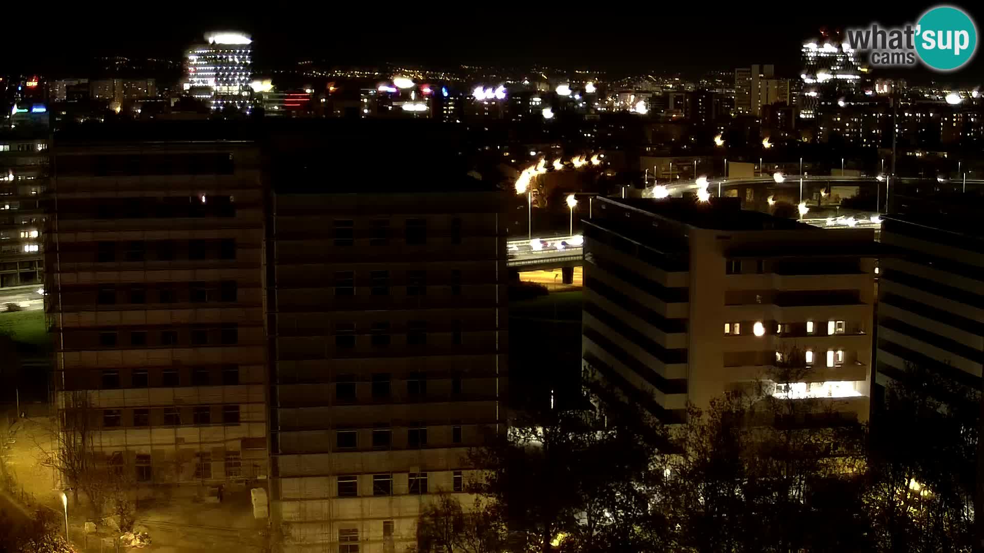 Rotatoria e incrocio viale Slavonska e Marin Držić  – webcam di Zagabria