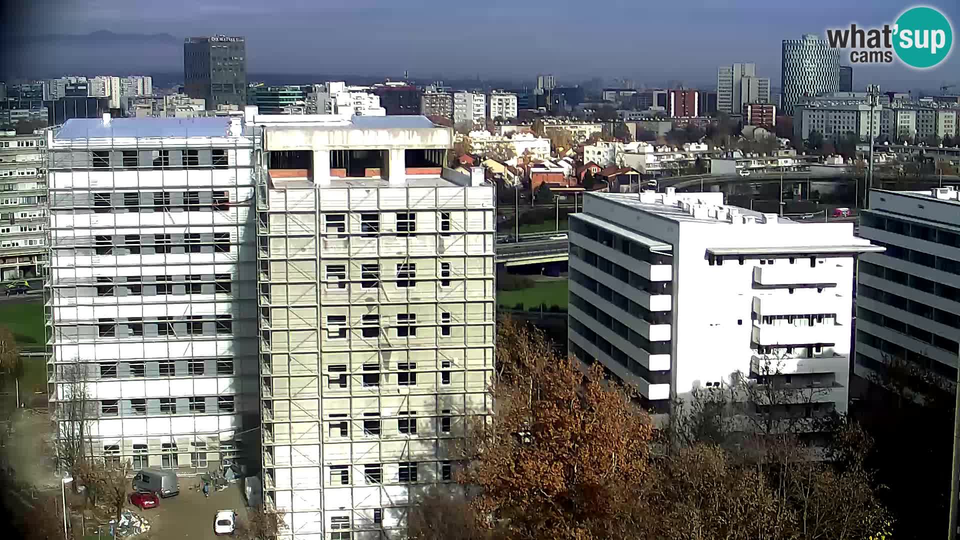 Live-Kreisverkehr Slavonska und Marin Držić Avenue zur Zagreb Webcam