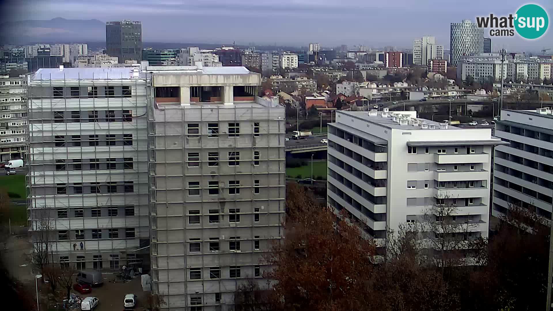 Live-Kreisverkehr Slavonska und Marin Držić Avenue zur Zagreb Webcam