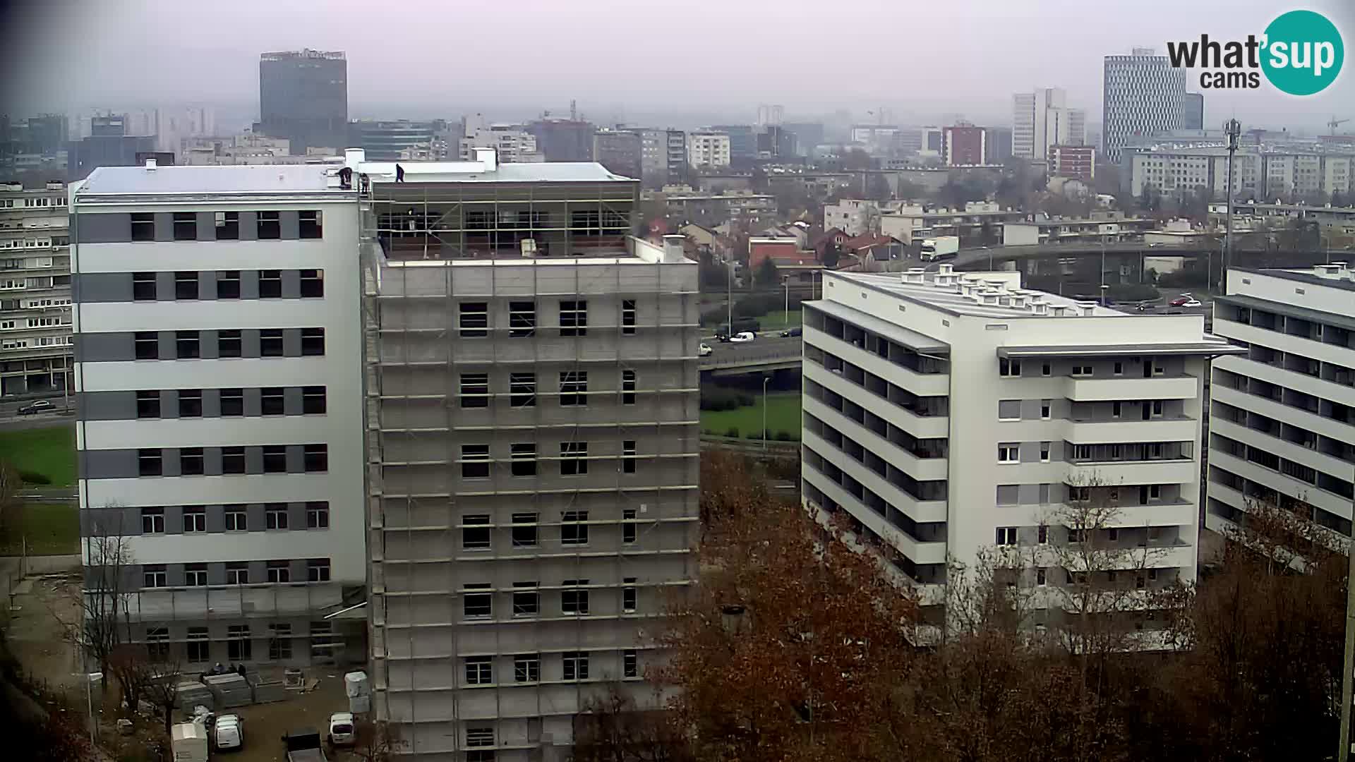 Live-Kreisverkehr Slavonska und Marin Držić Avenue zur Zagreb Webcam