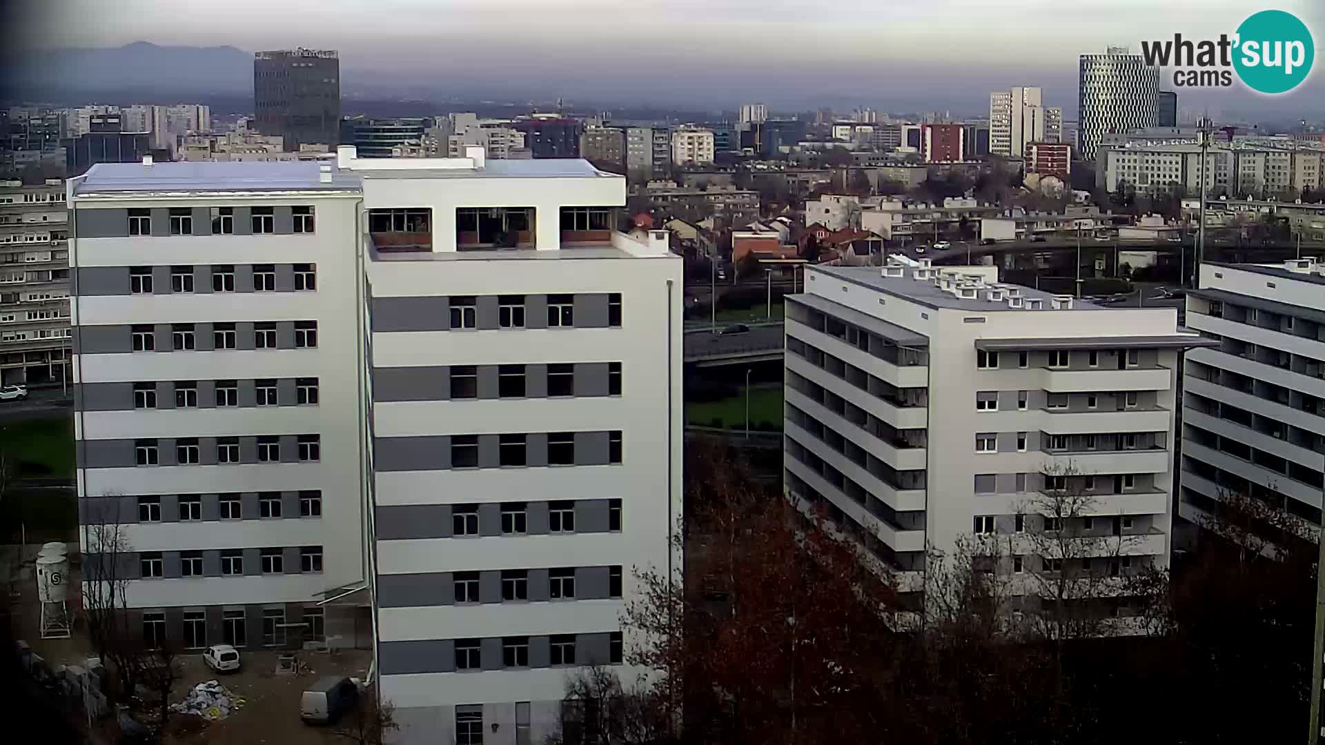 Rotatoria e incrocio viale Slavonska e Marin Držić  – webcam di Zagabria