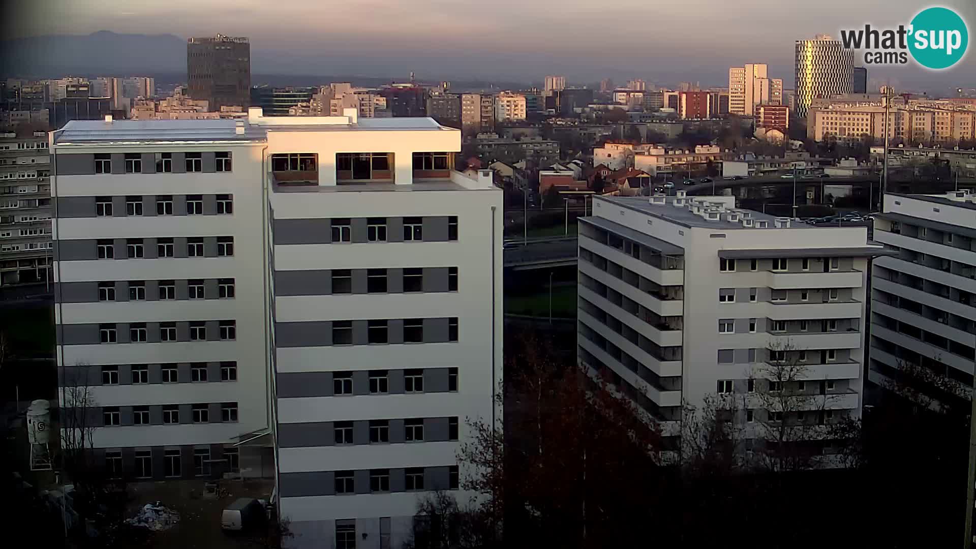 Live-Kreisverkehr Slavonska und Marin Držić Avenue zur Zagreb Webcam