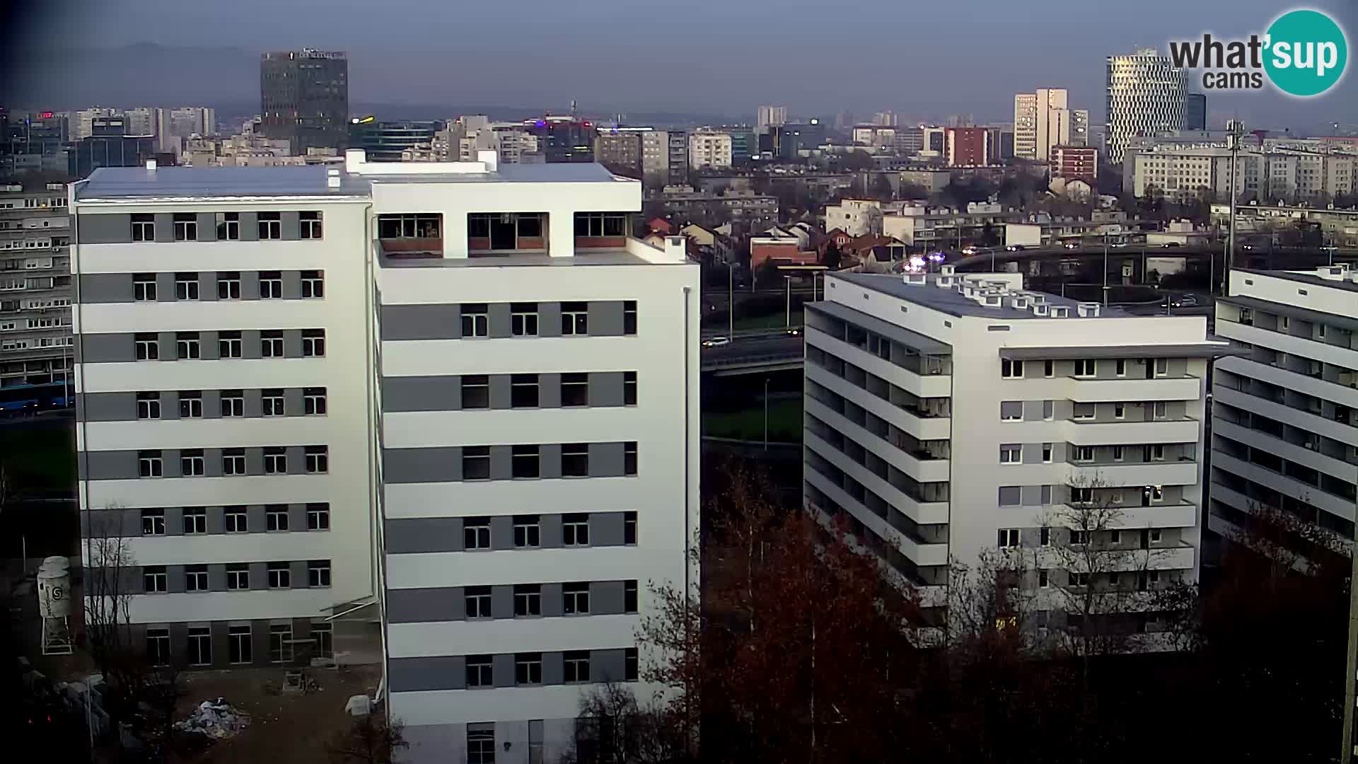 Rotatoria e incrocio viale Slavonska e Marin Držić  – webcam di Zagabria