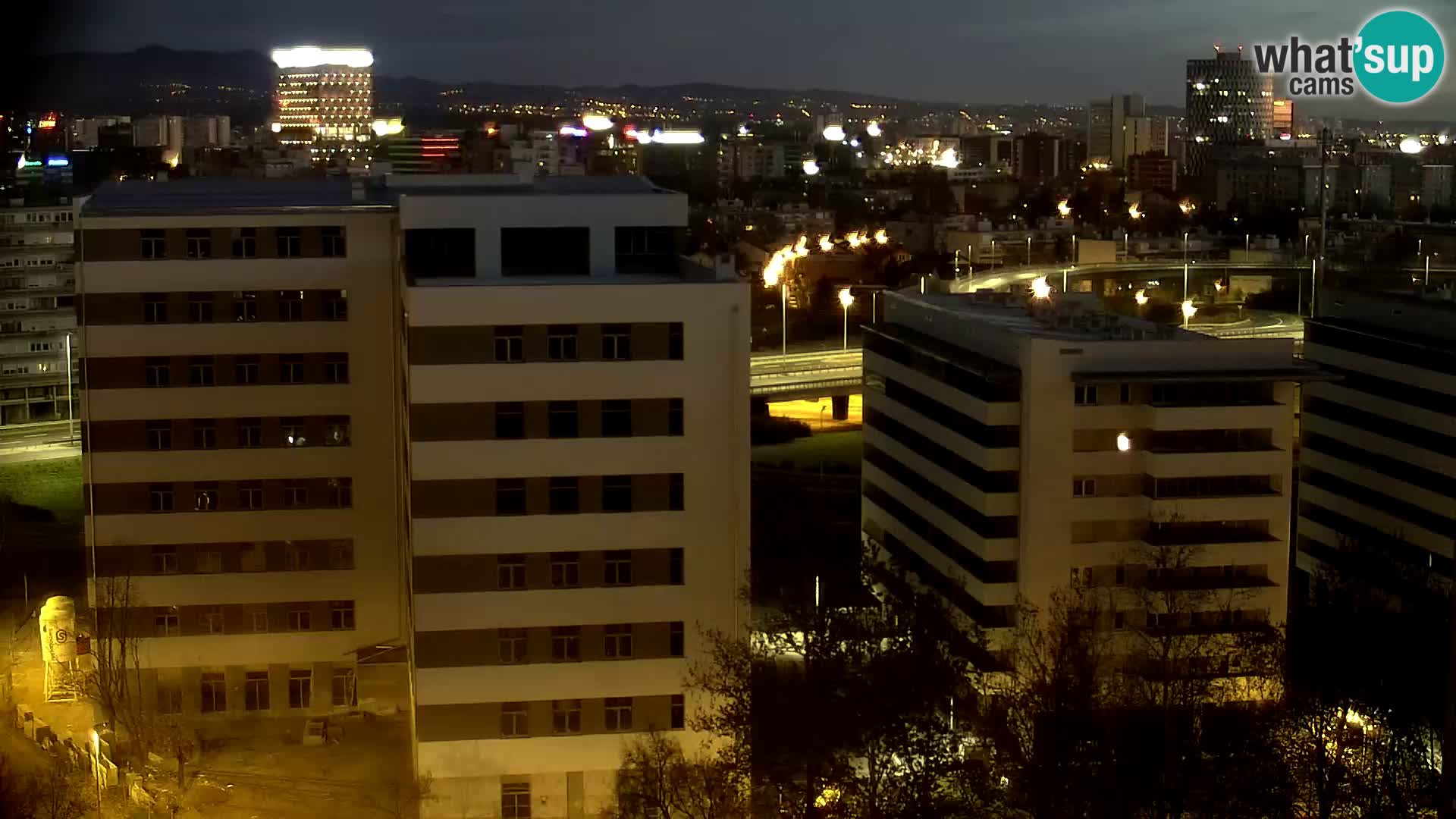 Live Interchange of Slavonska Avenue and Marin Držić Avenue in Zagreb webcam