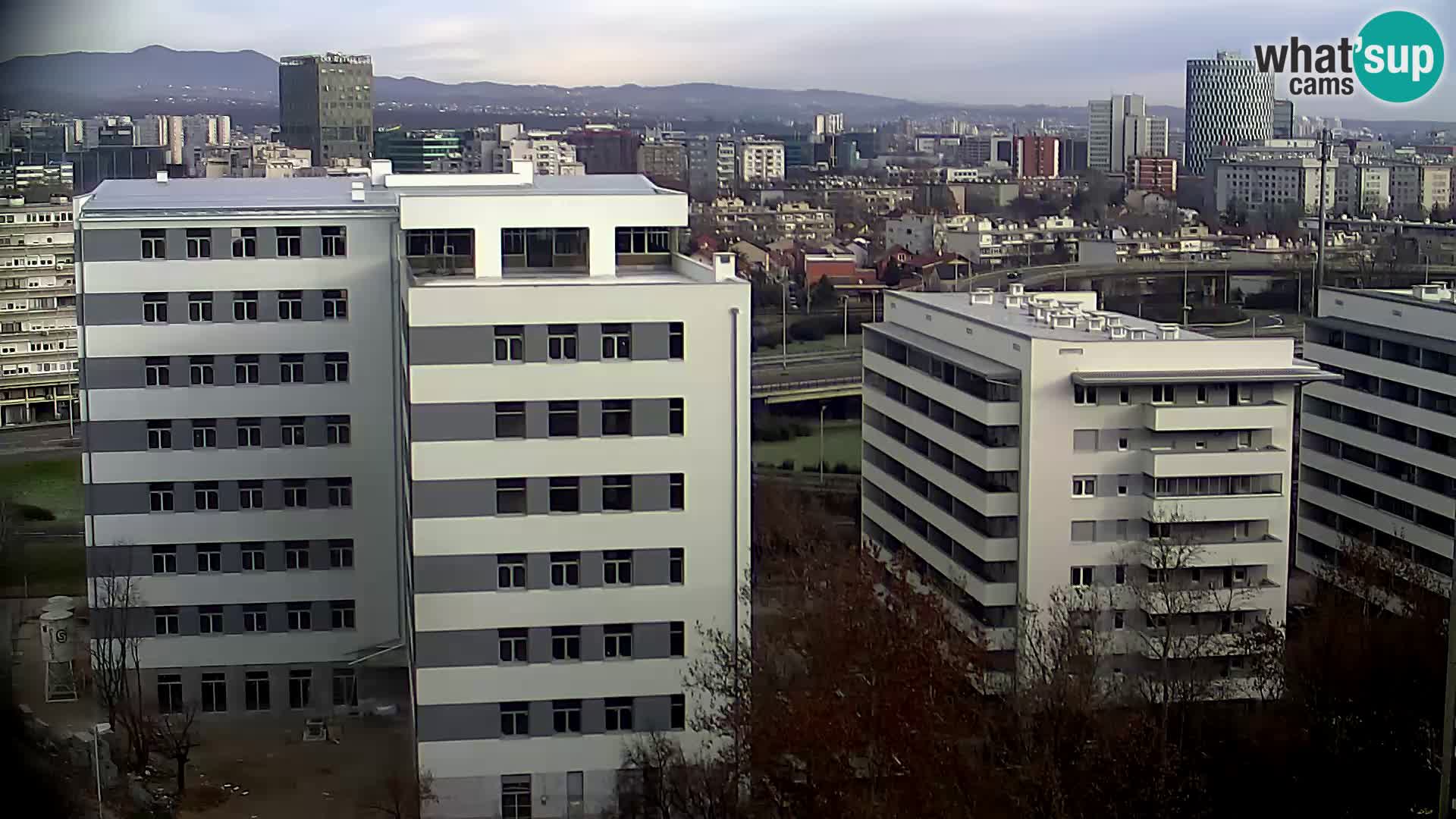 Live Interchange of Slavonska Avenue and Marin Držić Avenue in Zagreb webcam