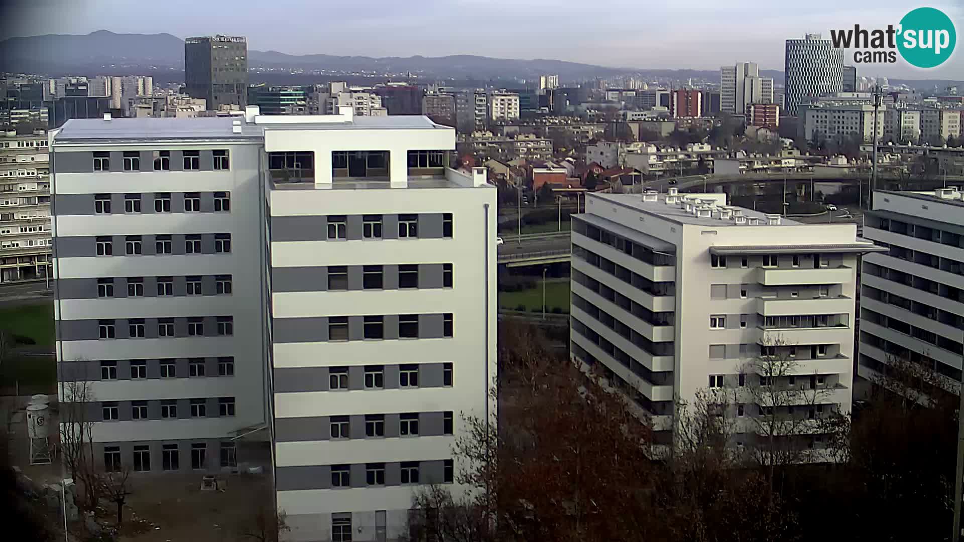 Live Interchange of Slavonska Avenue and Marin Držić Avenue in Zagreb webcam