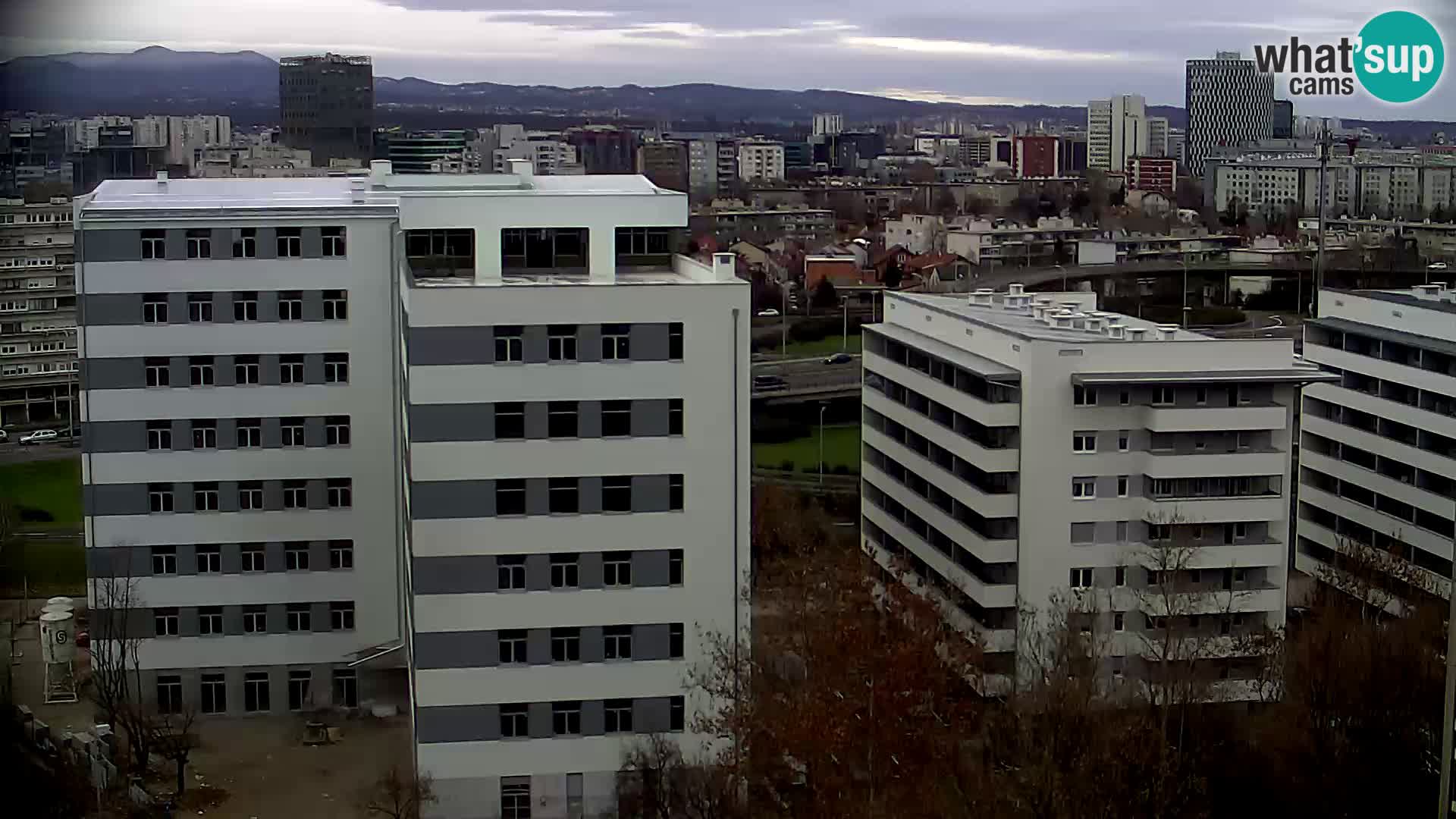 Live Interchange of Slavonska Avenue and Marin Držić Avenue in Zagreb webcam