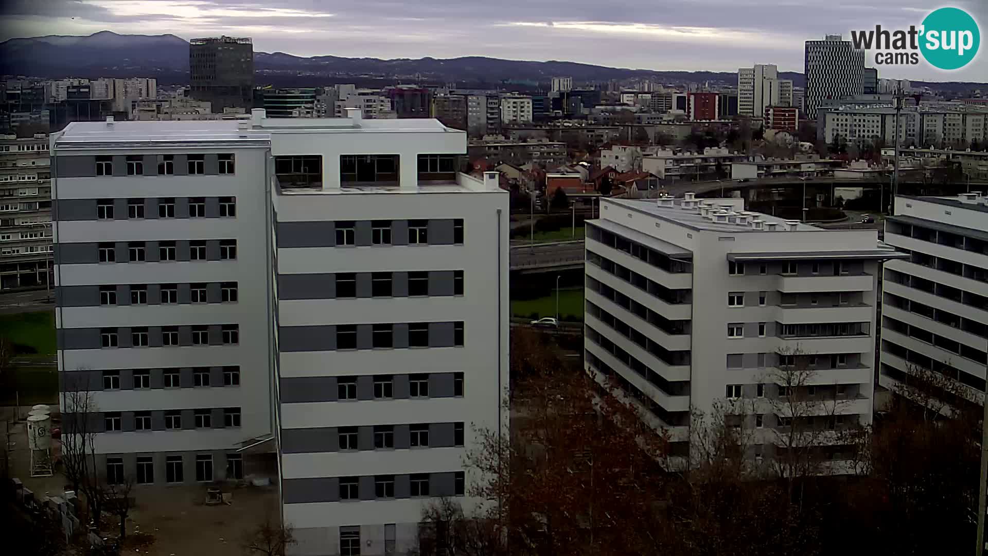 Live Interchange of Slavonska Avenue and Marin Držić Avenue in Zagreb webcam