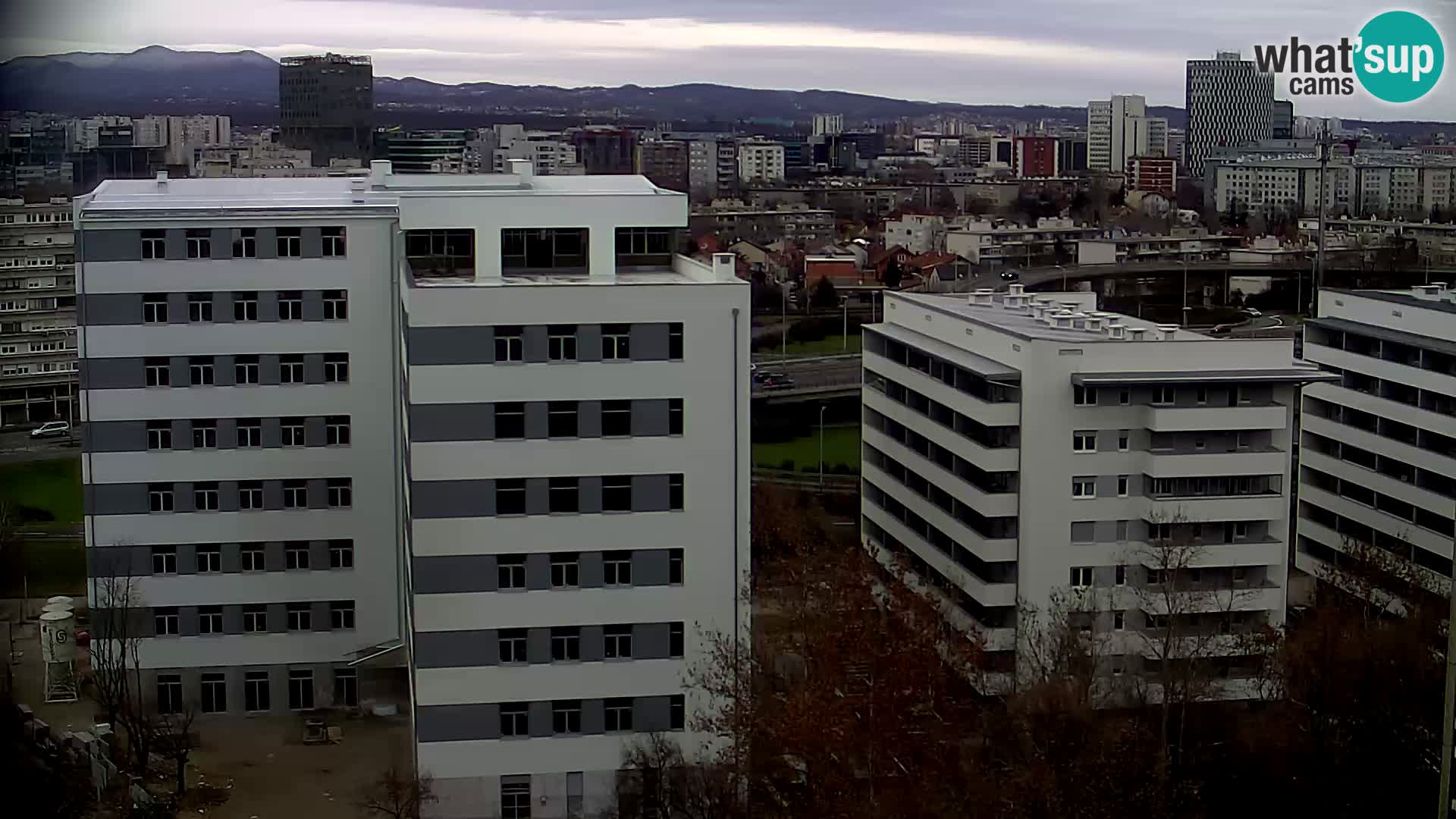 Live Interchange of Slavonska Avenue and Marin Držić Avenue in Zagreb webcam