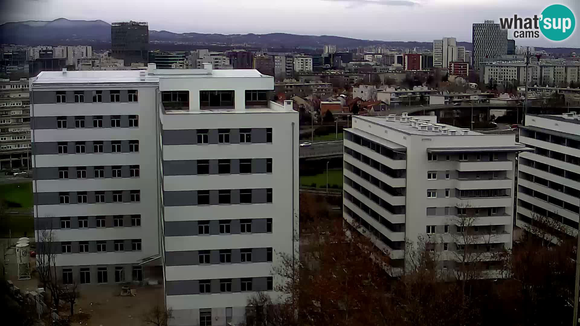 Live Interchange of Slavonska Avenue and Marin Držić Avenue in Zagreb webcam