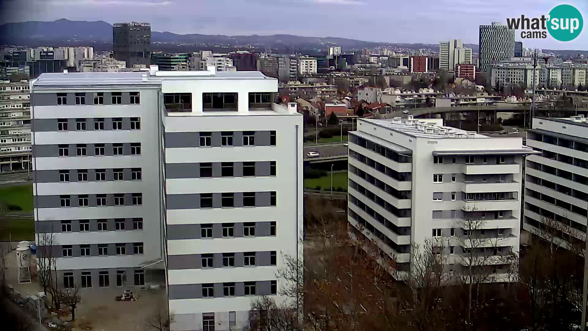 Live Interchange of Slavonska Avenue and Marin Držić Avenue in Zagreb webcam