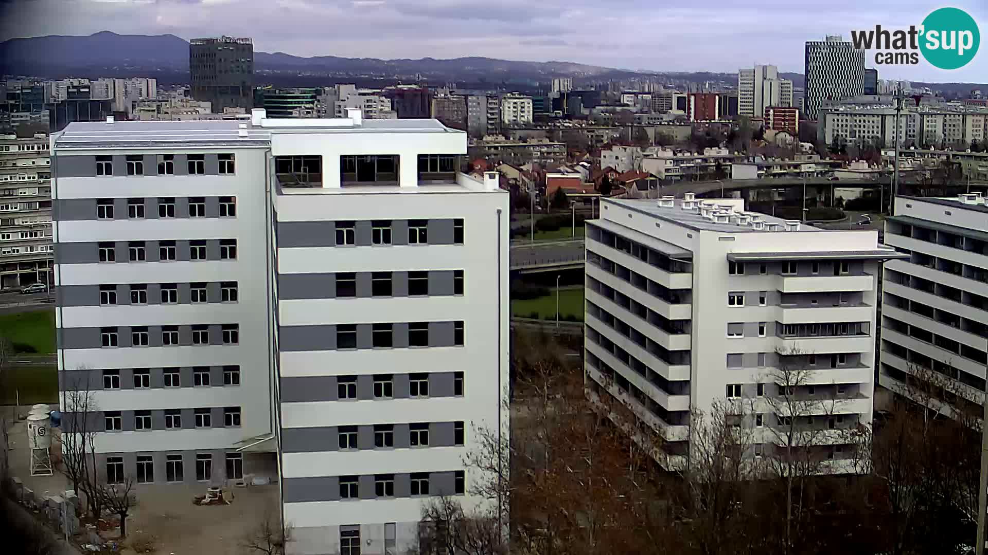 Rotatoria e incrocio viale Slavonska e Marin Držić  – webcam di Zagabria