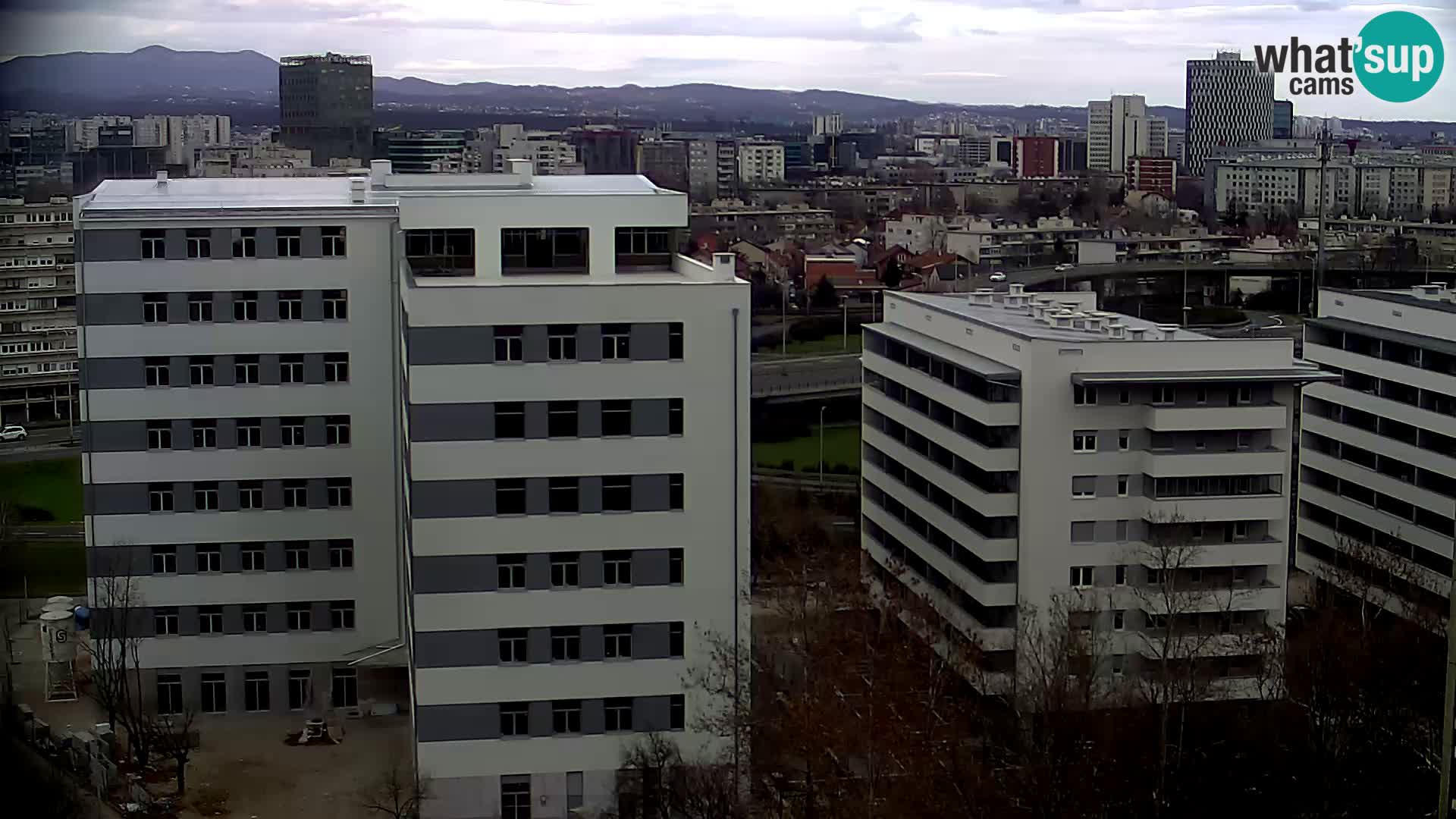 Rotatoria e incrocio viale Slavonska e Marin Držić  – webcam di Zagabria