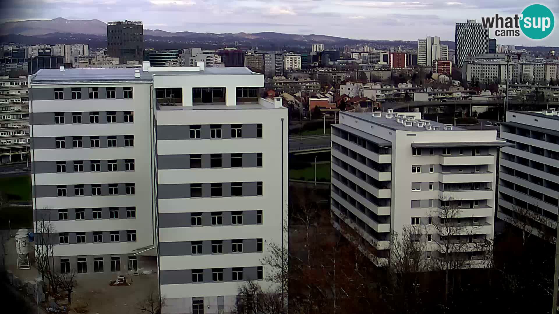 Live Interchange of Slavonska Avenue and Marin Držić Avenue in Zagreb webcam