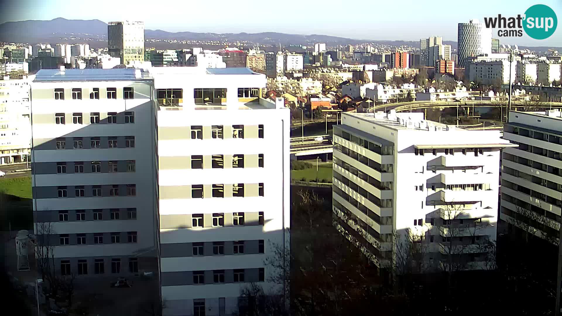 Live Interchange of Slavonska Avenue and Marin Držić Avenue in Zagreb webcam