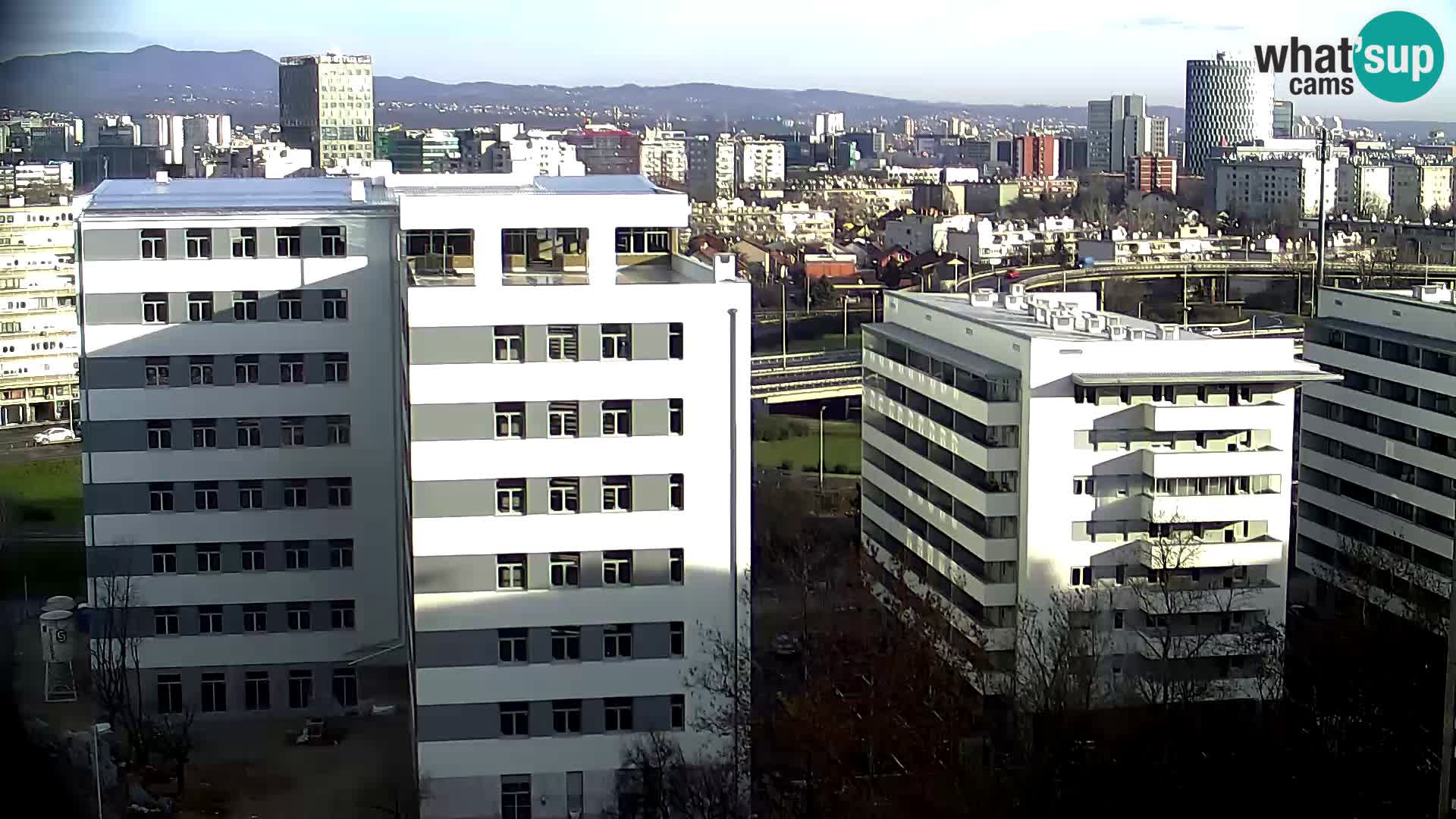 Live Interchange of Slavonska Avenue and Marin Držić Avenue in Zagreb webcam