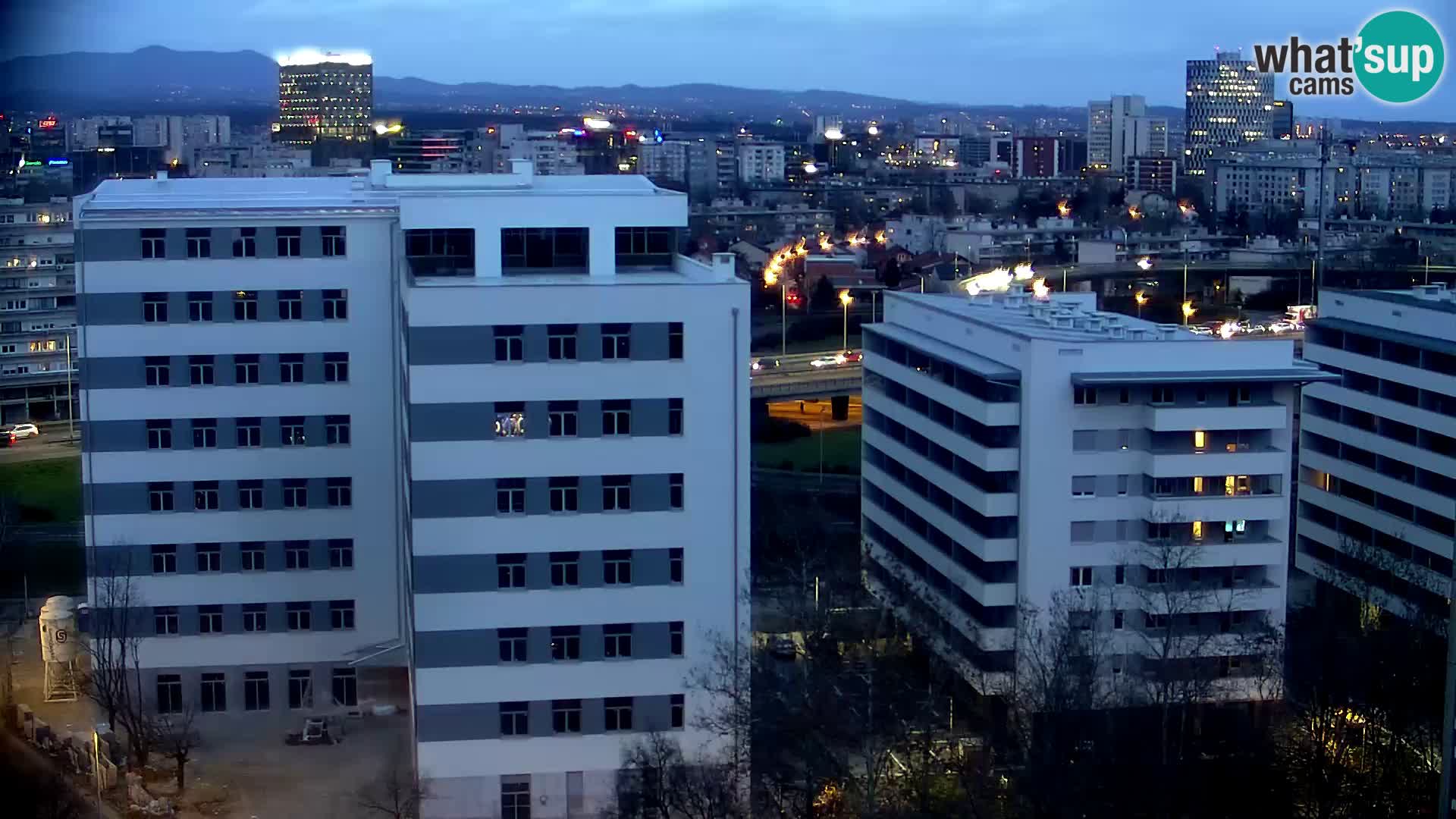 Live Interchange of Slavonska Avenue and Marin Držić Avenue in Zagreb webcam