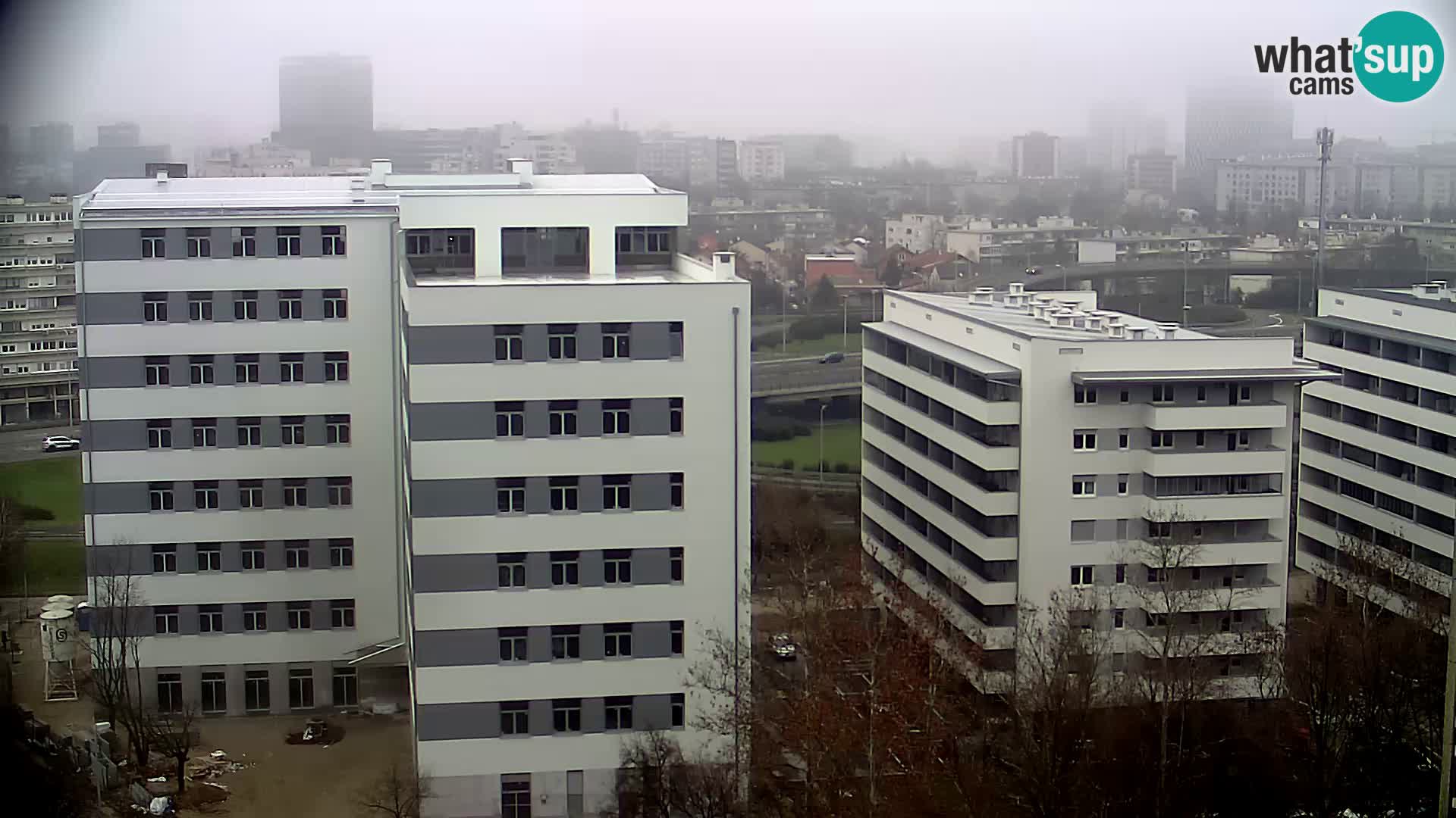 Live-Kreisverkehr Slavonska und Marin Držić Avenue zur Zagreb Webcam