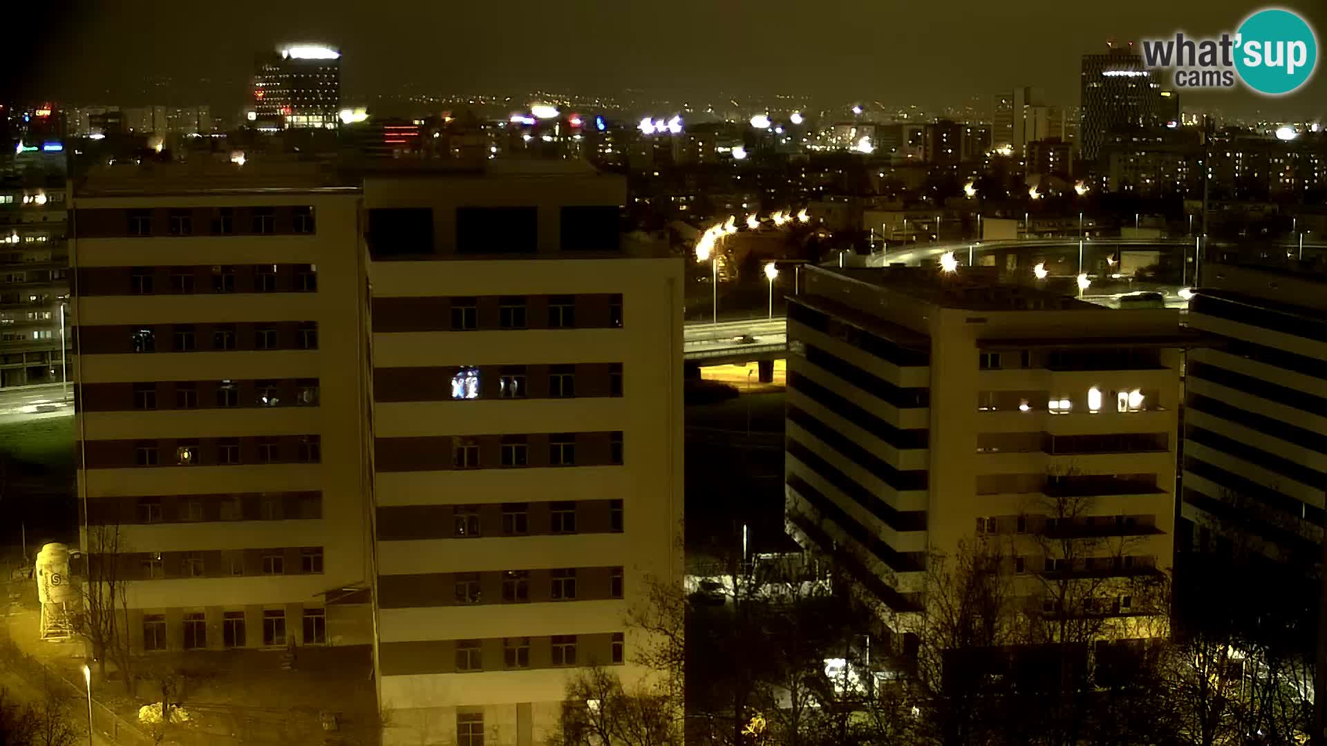 Rond-point en direct traversant les avenues Slavonska et Marin Držić à Zagreb webcam