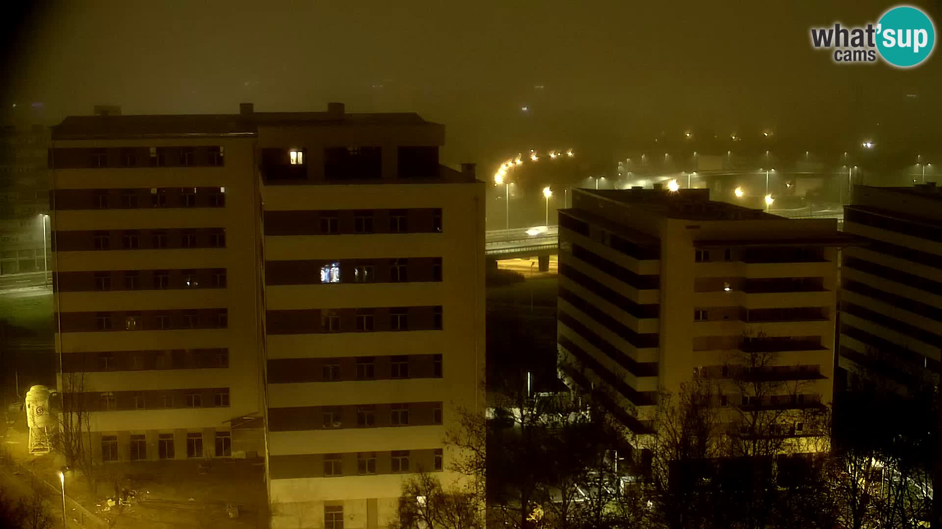 Live-Kreisverkehr Slavonska und Marin Držić Avenue zur Zagreb Webcam